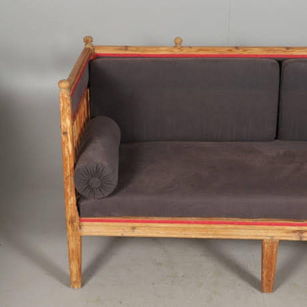 1800s Gustavian Pine Kitchen Sofa Daybed, Grey Upholstered Seat with Red Trim In Good Condition For Sale In Memphis, TN