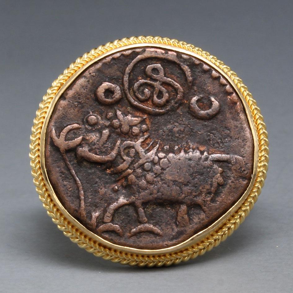 1800's India Mysore India Elephant Coin Silver 18K Gold Ring In New Condition For Sale In Soquel, CA