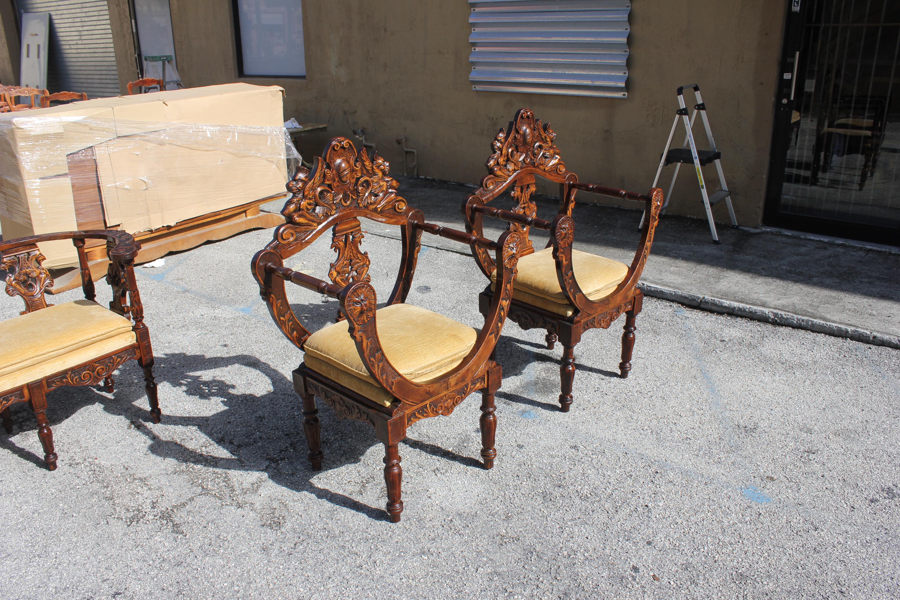 1800s Italian Renaissance Settee Sofa Couch with Two Chairs in Carved Walnut 11