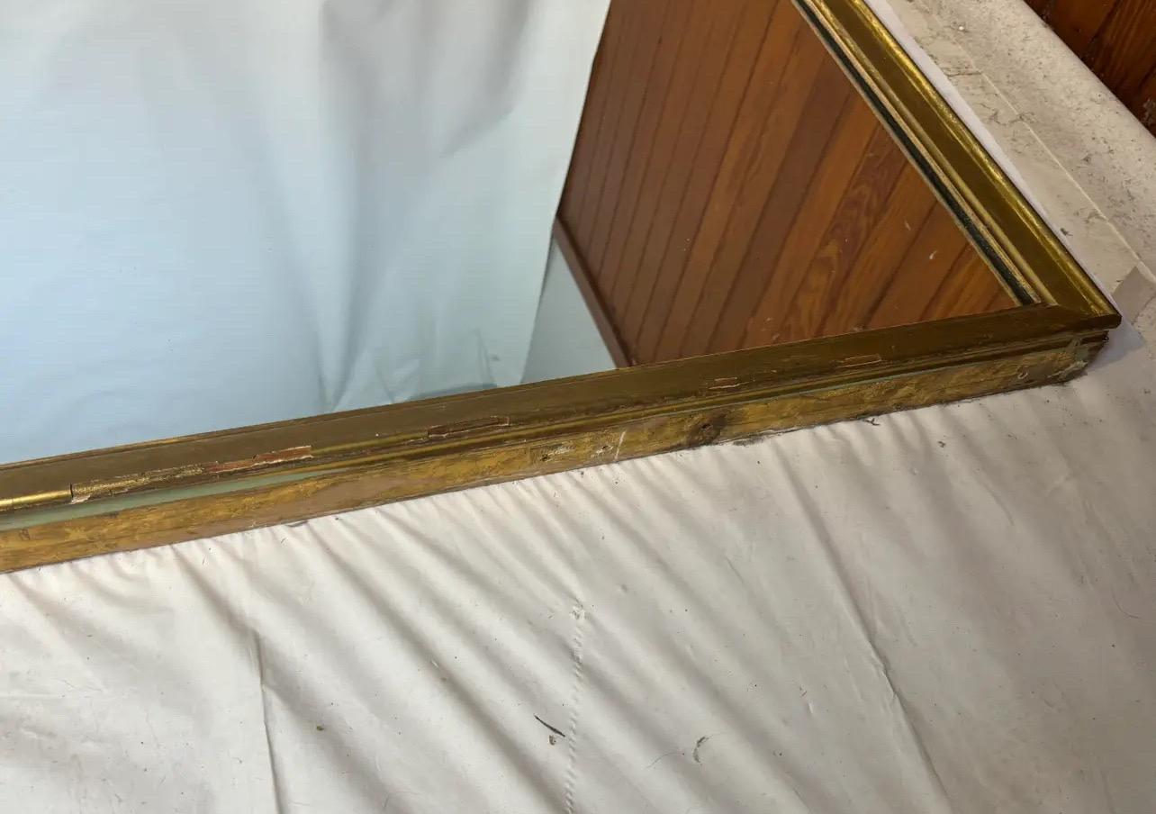 Metà XIX secolo Grande specchio da parete dorato Kittredge & Blakes del 1800 in vendita