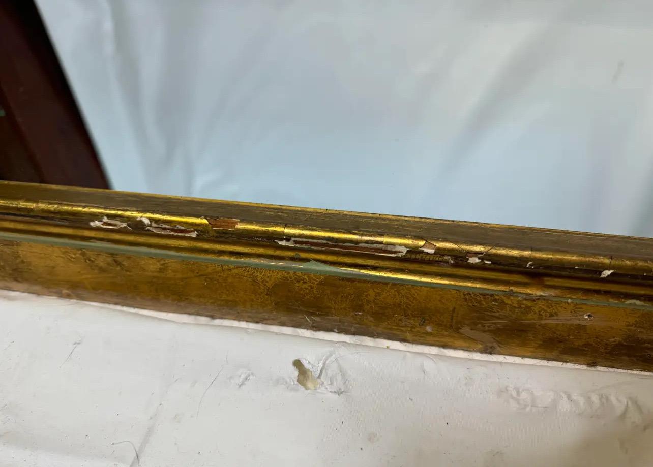 Grande specchio da parete dorato Kittredge & Blakes del 1800 in vendita 1