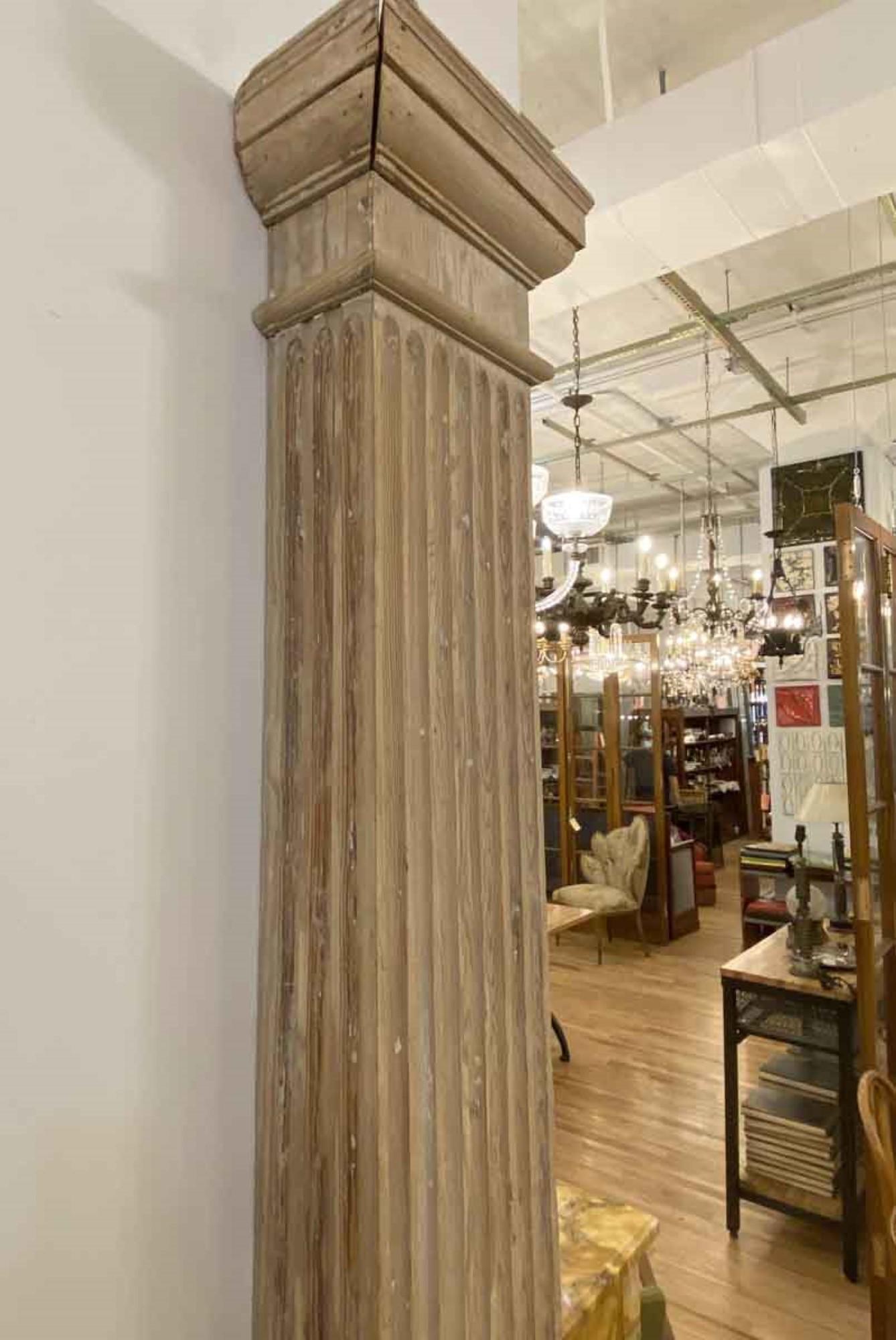 1800s Pair of Fluted Pilasters Antique from a VA Estate, Half Square In Good Condition In New York, NY