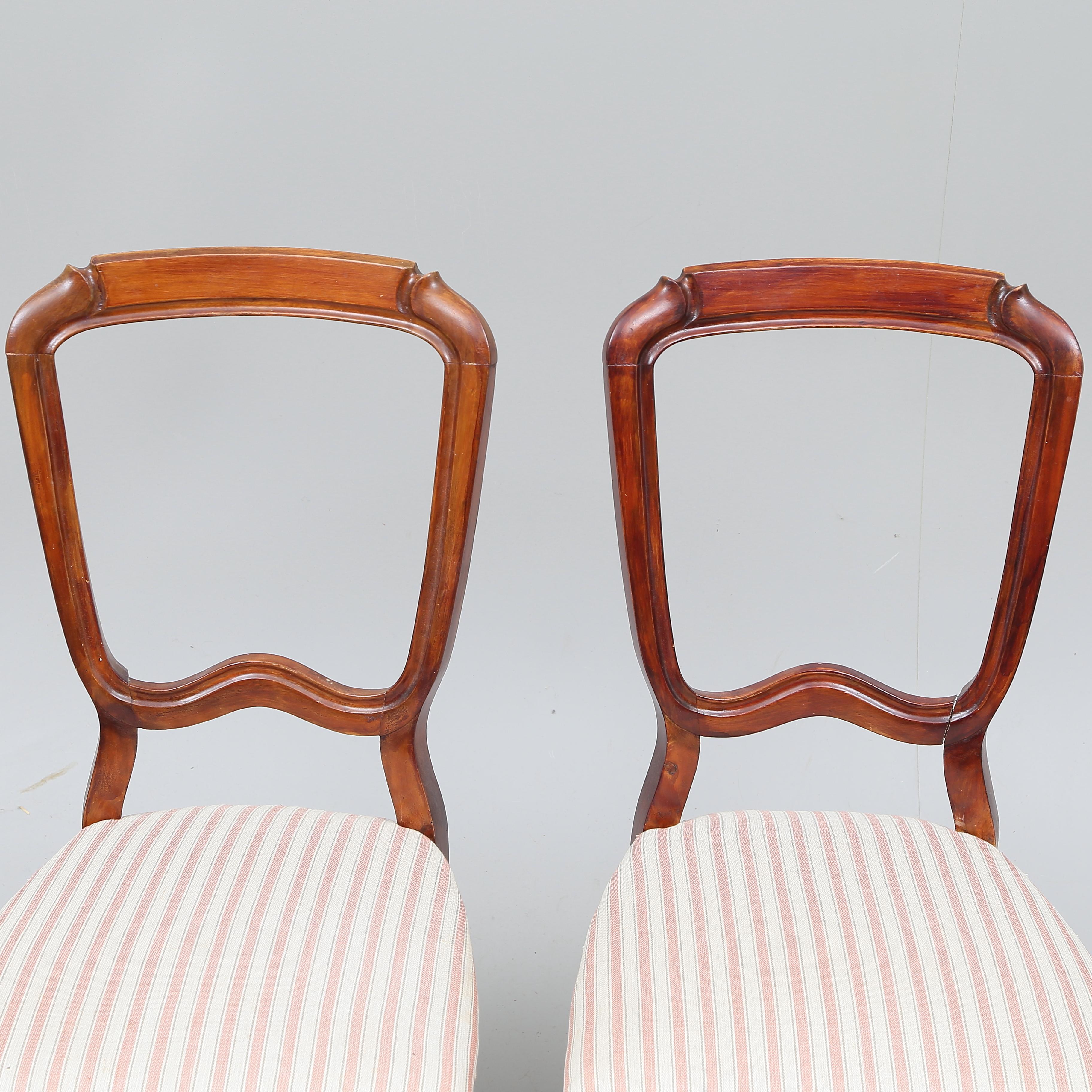 Swedish 1800s Period Pair of Dining or Side Chairs For Sale