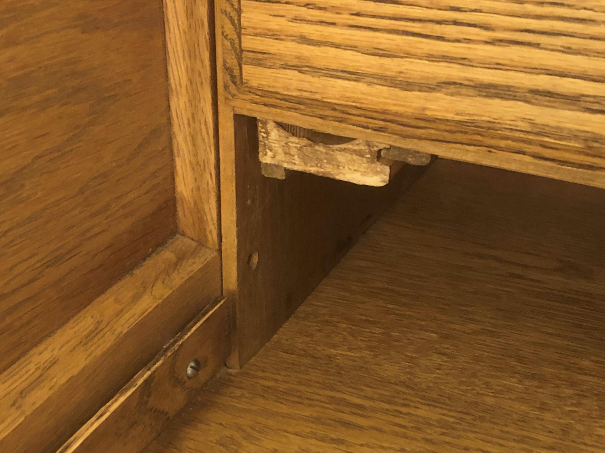 1800s Roll Top Oak Desk with Raised Panels 2