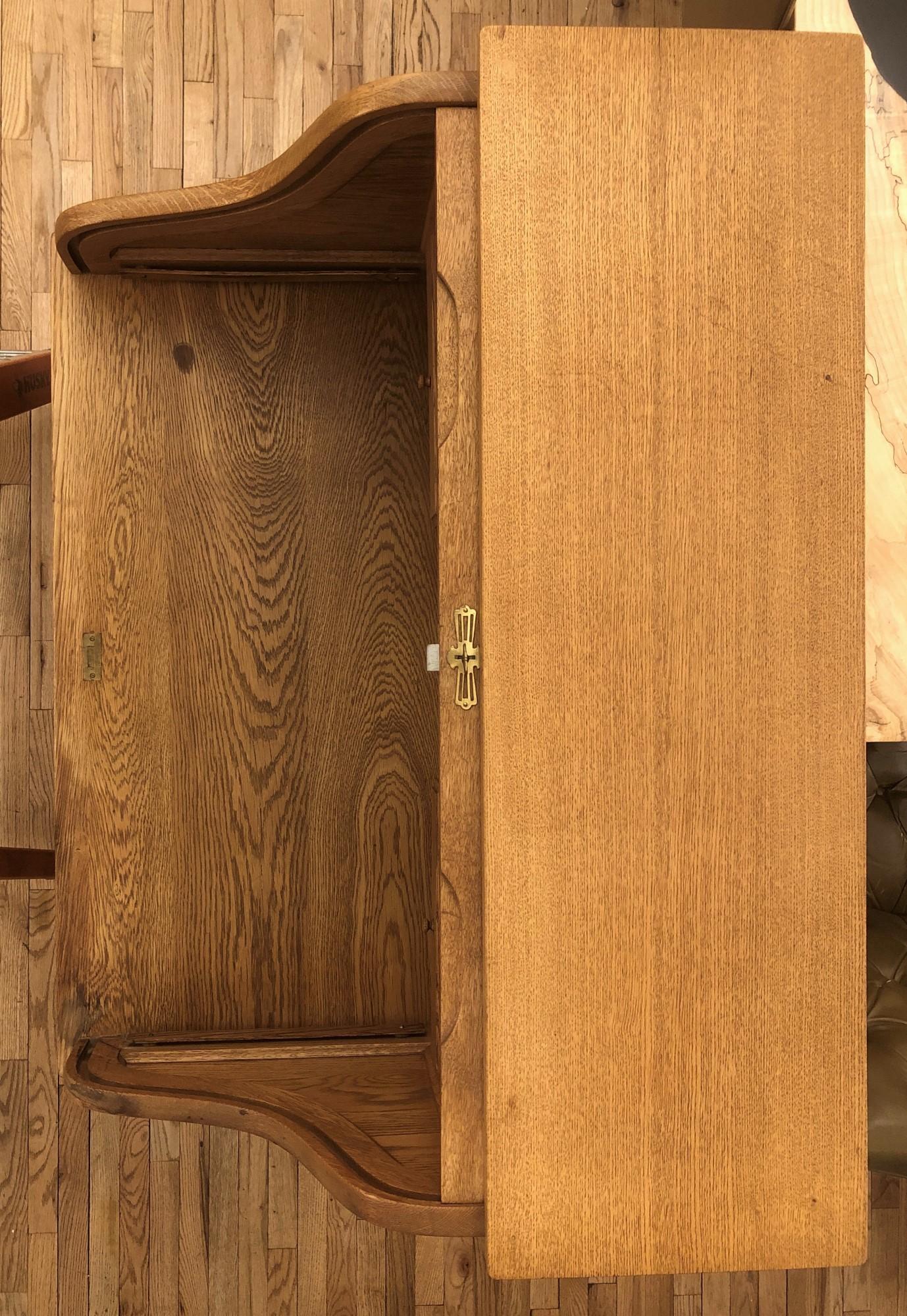 1800s Roll Top Oak Desk with Raised Panels 6