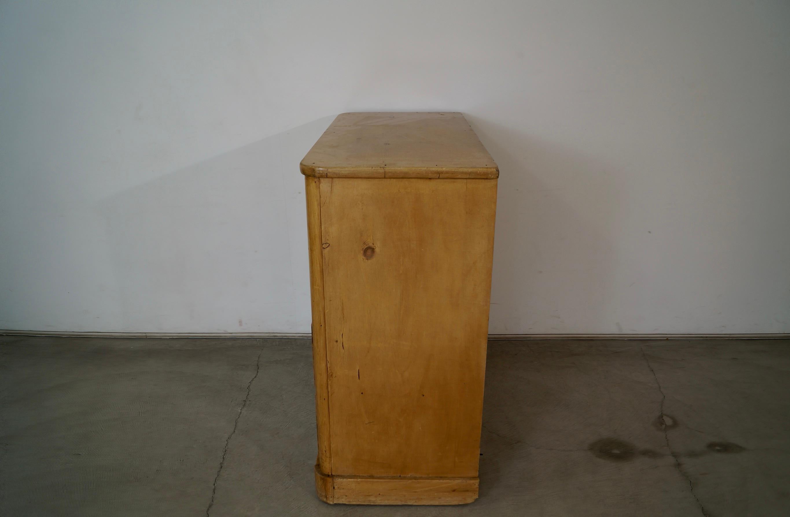 1800's Rustic Solid English Pine Dresser For Sale 3