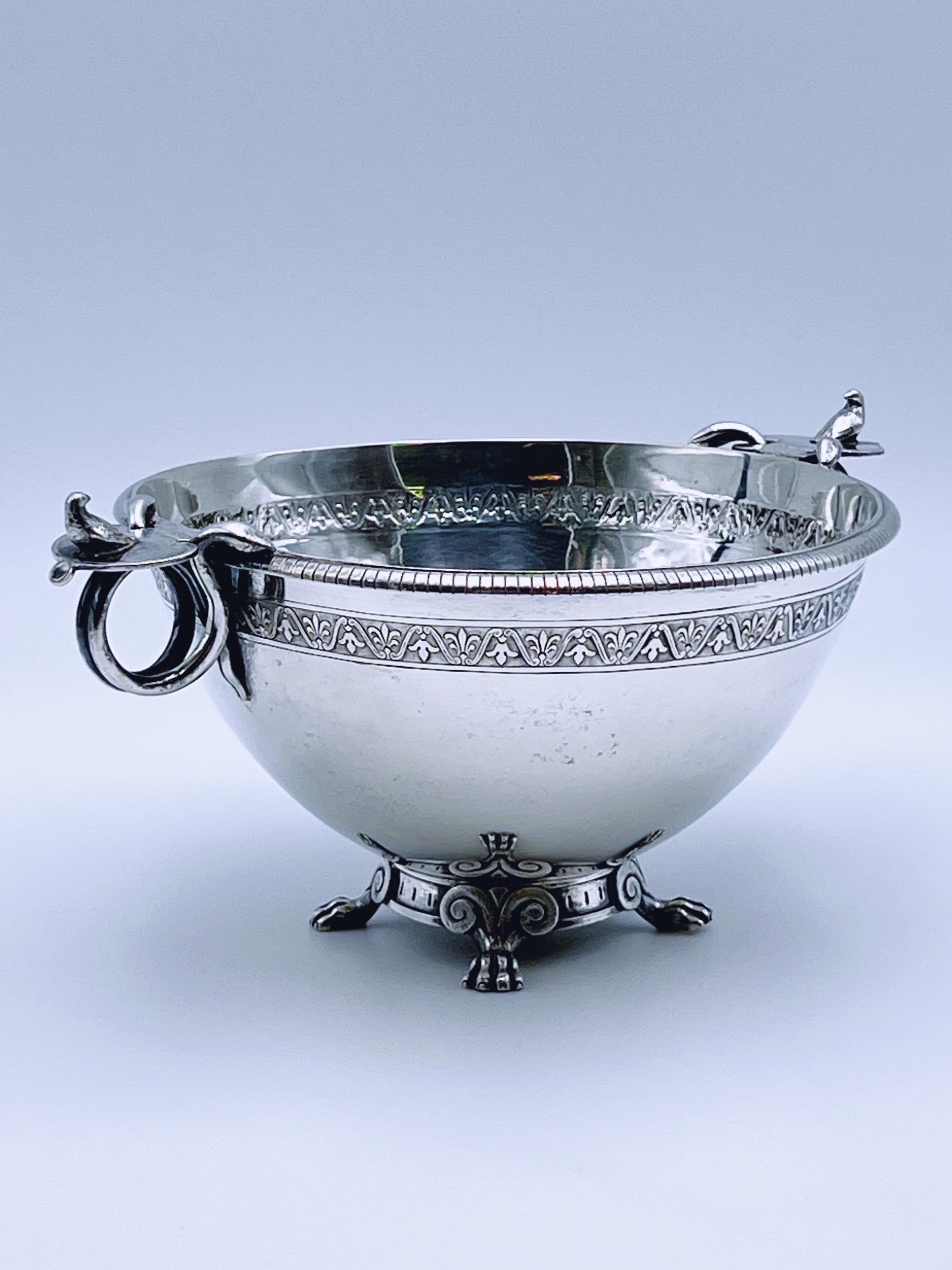 Cuenco de plata de 1800 de DRAGSTED para Simon Groth, Dinamarca. Asa de pájaro y serpiente Silver en venta