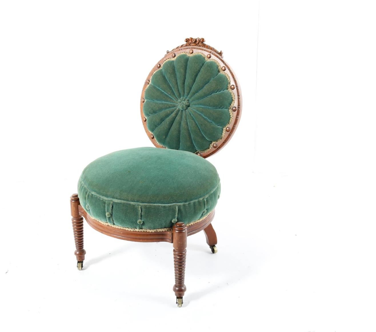 green victorian chair