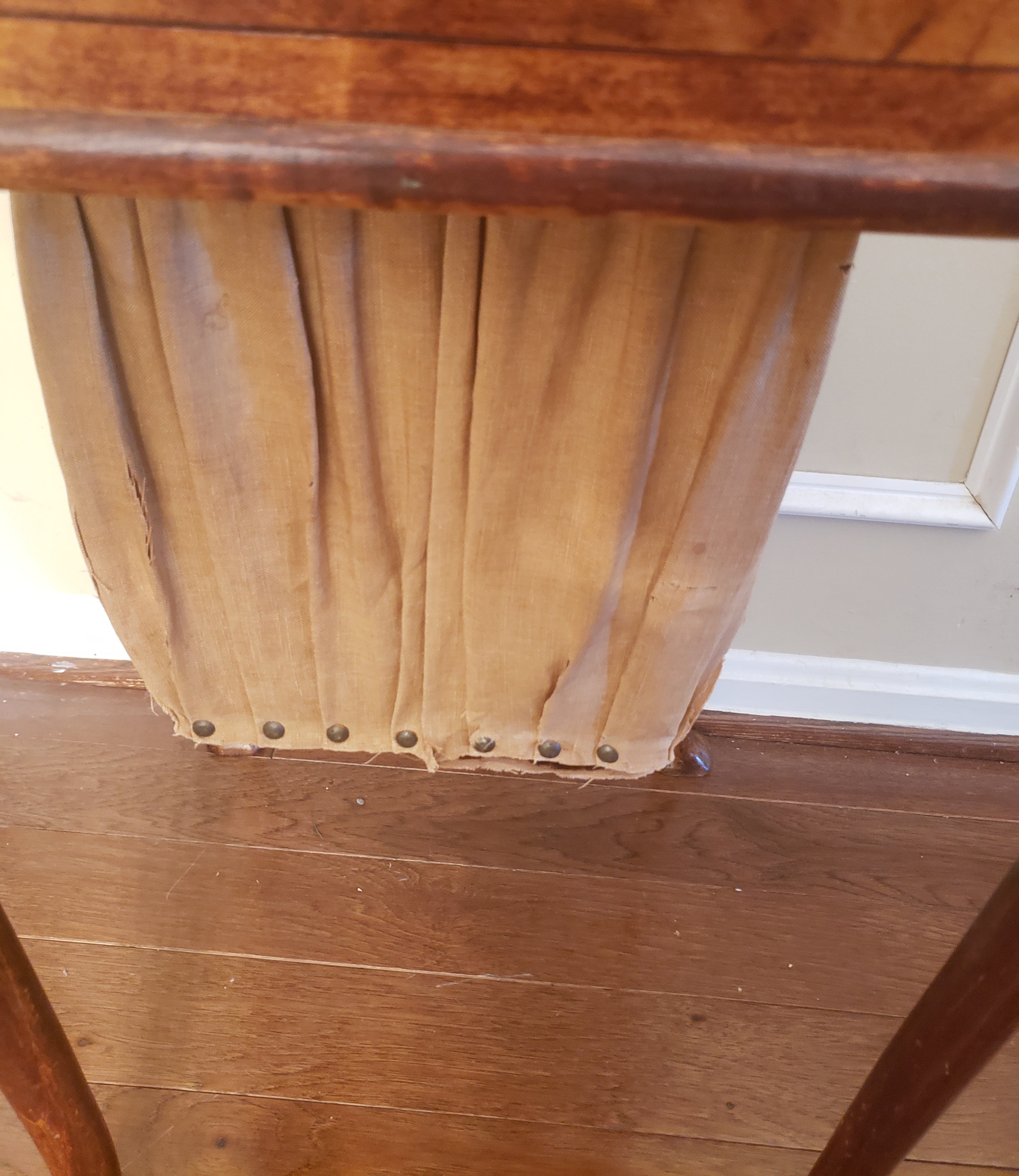 Mesa de trabajo de 1800 Mesa de costura o tocador en venta 4