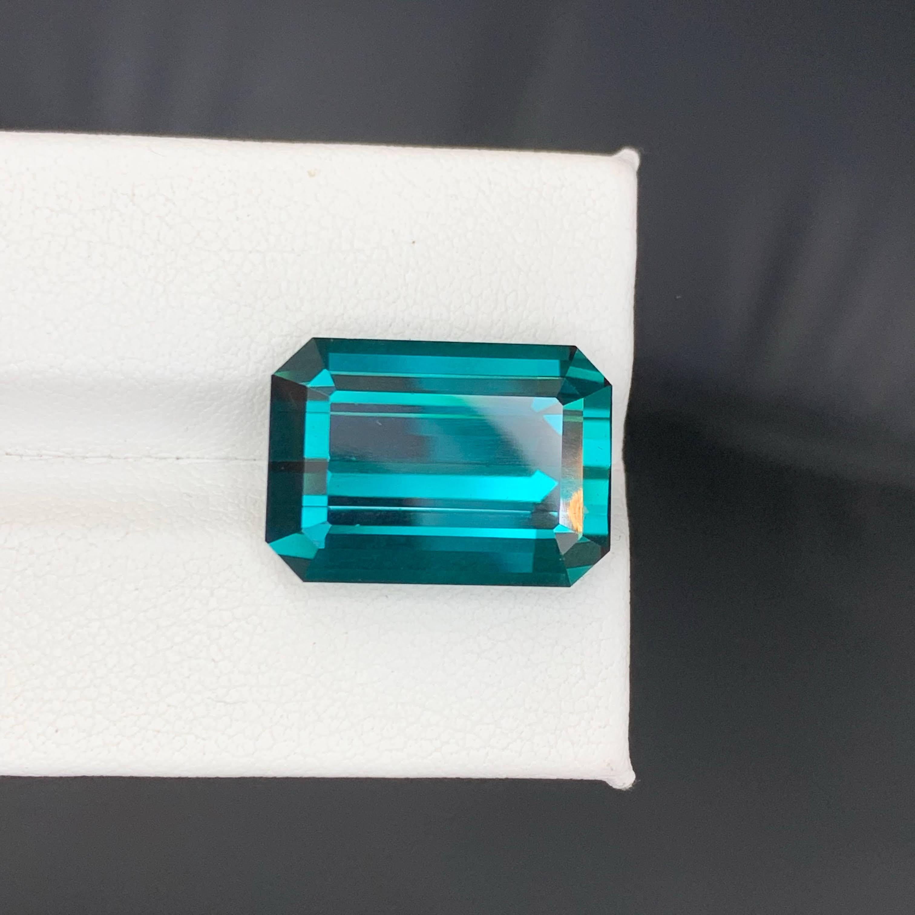 18.05 Carat Natural Loose Indicolite Tourmaline Emerald Cut Afghan Gemstone (pierre précieuse afghane) en vente 2