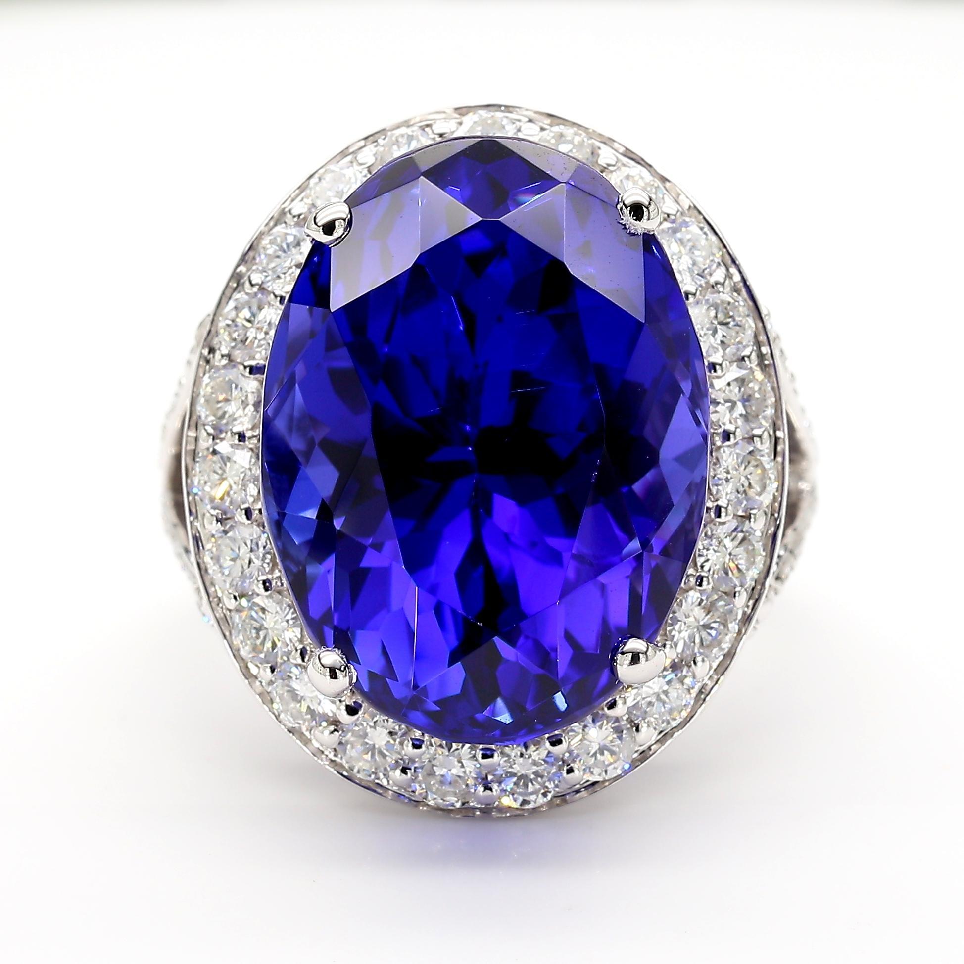 18.06 Carat AAAA Tanzanite Bague en or blanc 18K à pans coupés en vente 6