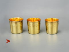 1809 - 1819 Tres vasos de chupito franceses de París Jiggers de plata maciza dorada 911 / 61g