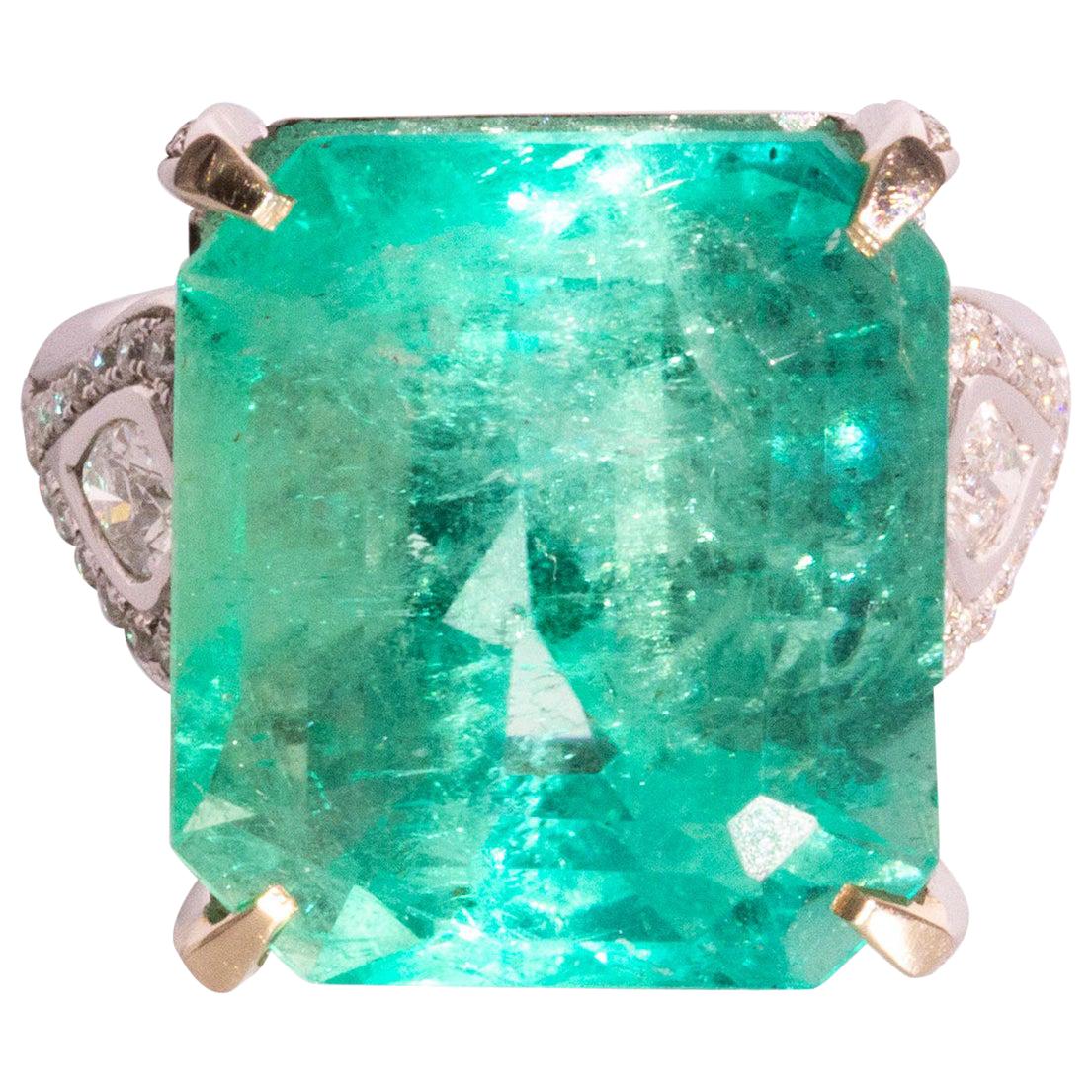 18.09 Carat Emerald and Diamond 18 Carat White Gold Ring For Sale