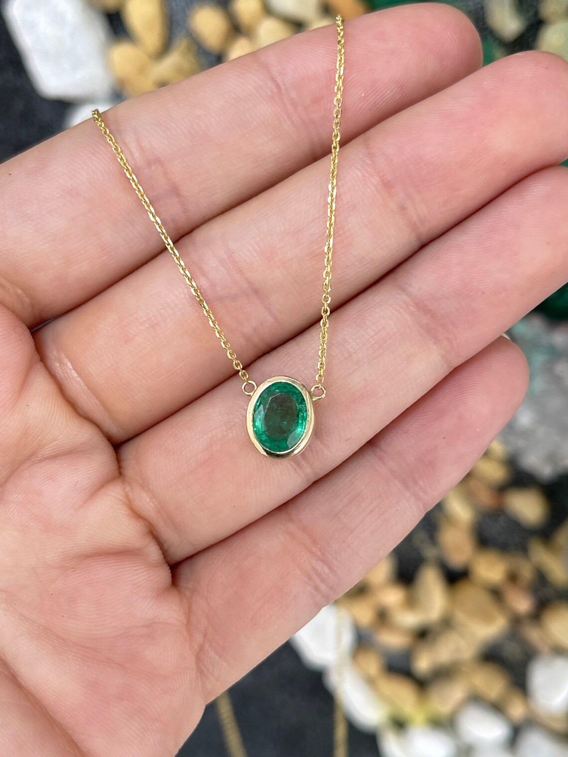 1.80ct 14K North to South Bezel Set Oval Cut Emerald Stationary Pendant Necklace For Sale 1