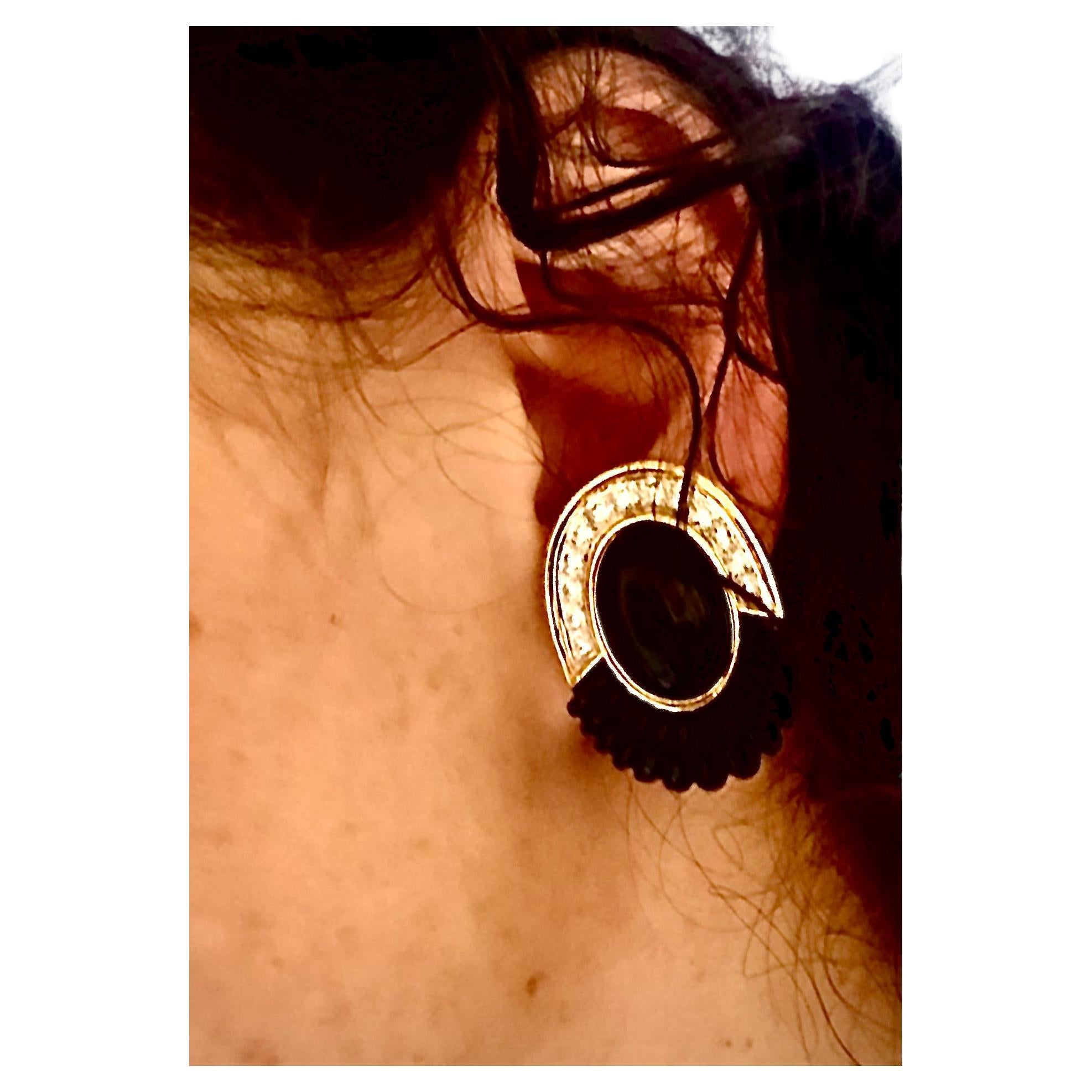 1.80ctw VS1-VS2/G-H Diamant, Schwarzer Onyx und Gelbgold 18K Ohr Clips im Angebot