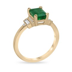 1.80tcw 14K Lush Green Emerald & Diamond Accent Ring