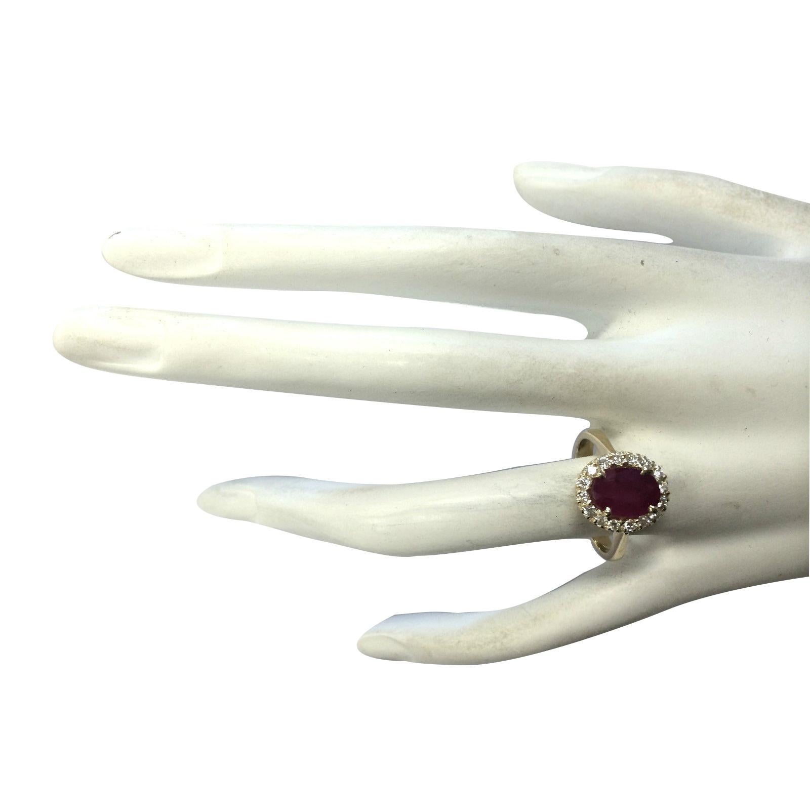 Oval Cut 1.81 Carat Natural Ruby 14 Karat Yellow Gold Diamond Ring For Sale