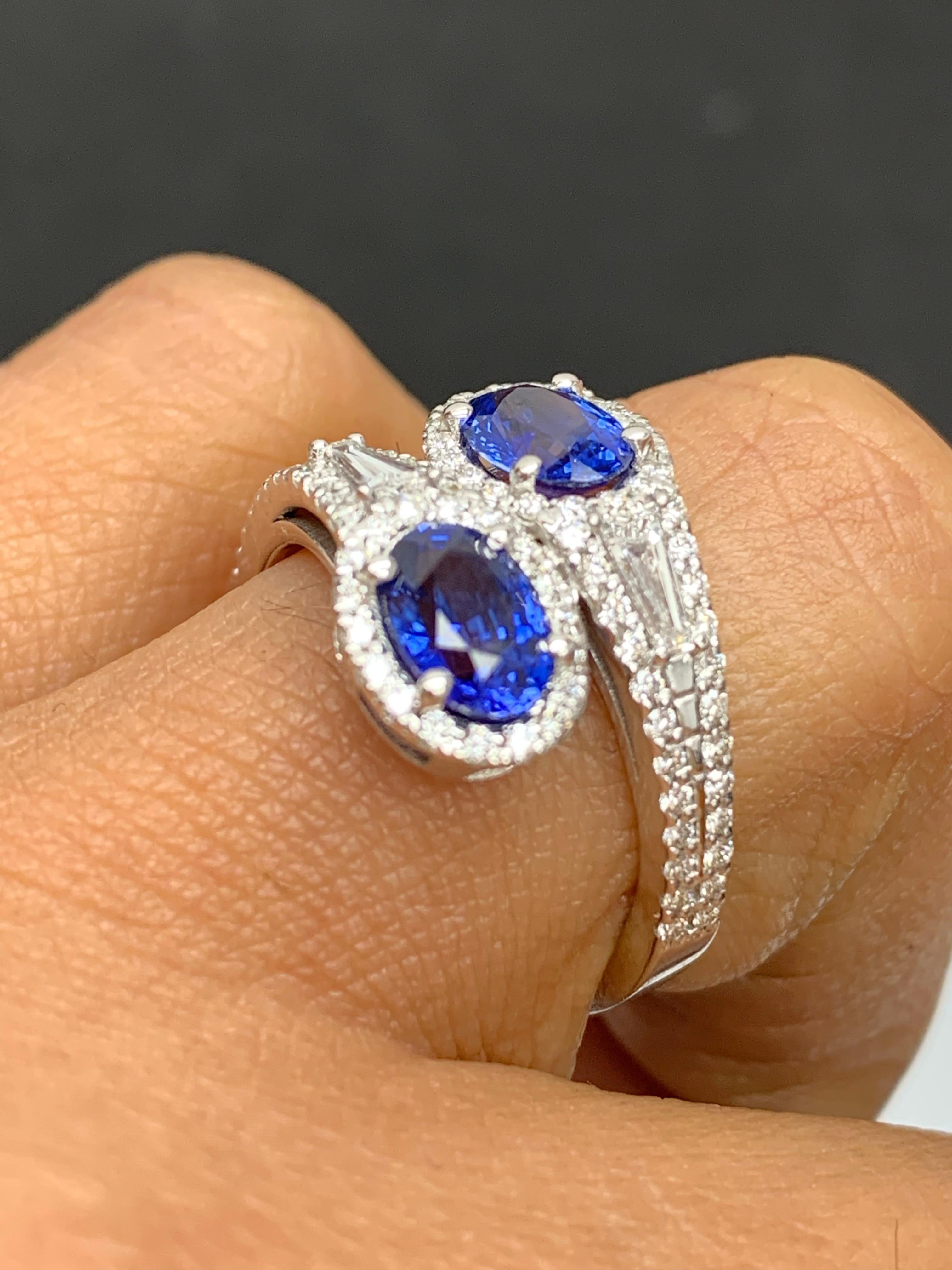 1.81 Carat Oval Cut Sapphire Diamond Toi Et Moi Engagement Ring 14K White Gold In New Condition For Sale In NEW YORK, NY
