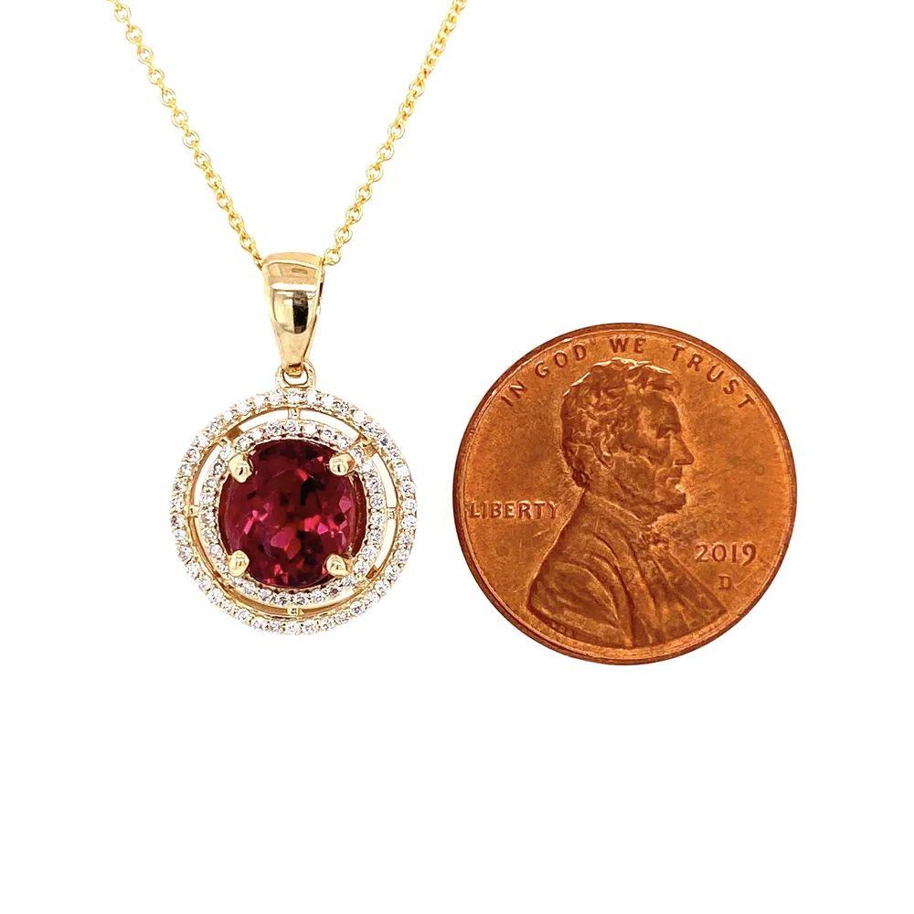 Taglio misto Collana con ciondolo vintage con tormalina rubellite e diamanti a doppio alone da 1,81 carati in vendita