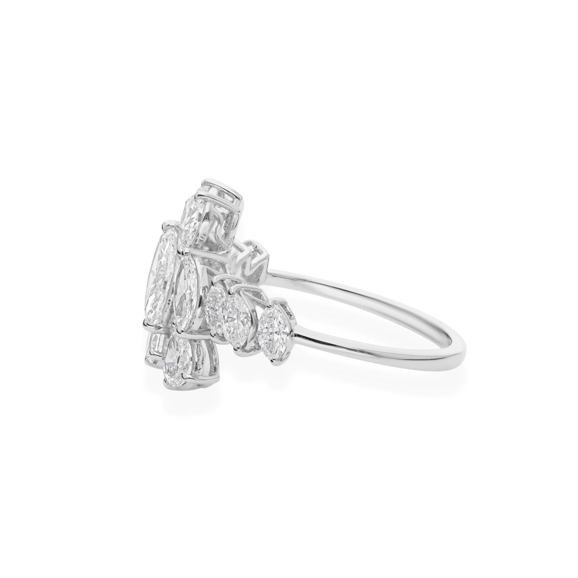 Im Angebot: 1,81 Karat SI/H Naturdiamant massiv Weißgold Cluster Ehering () 5