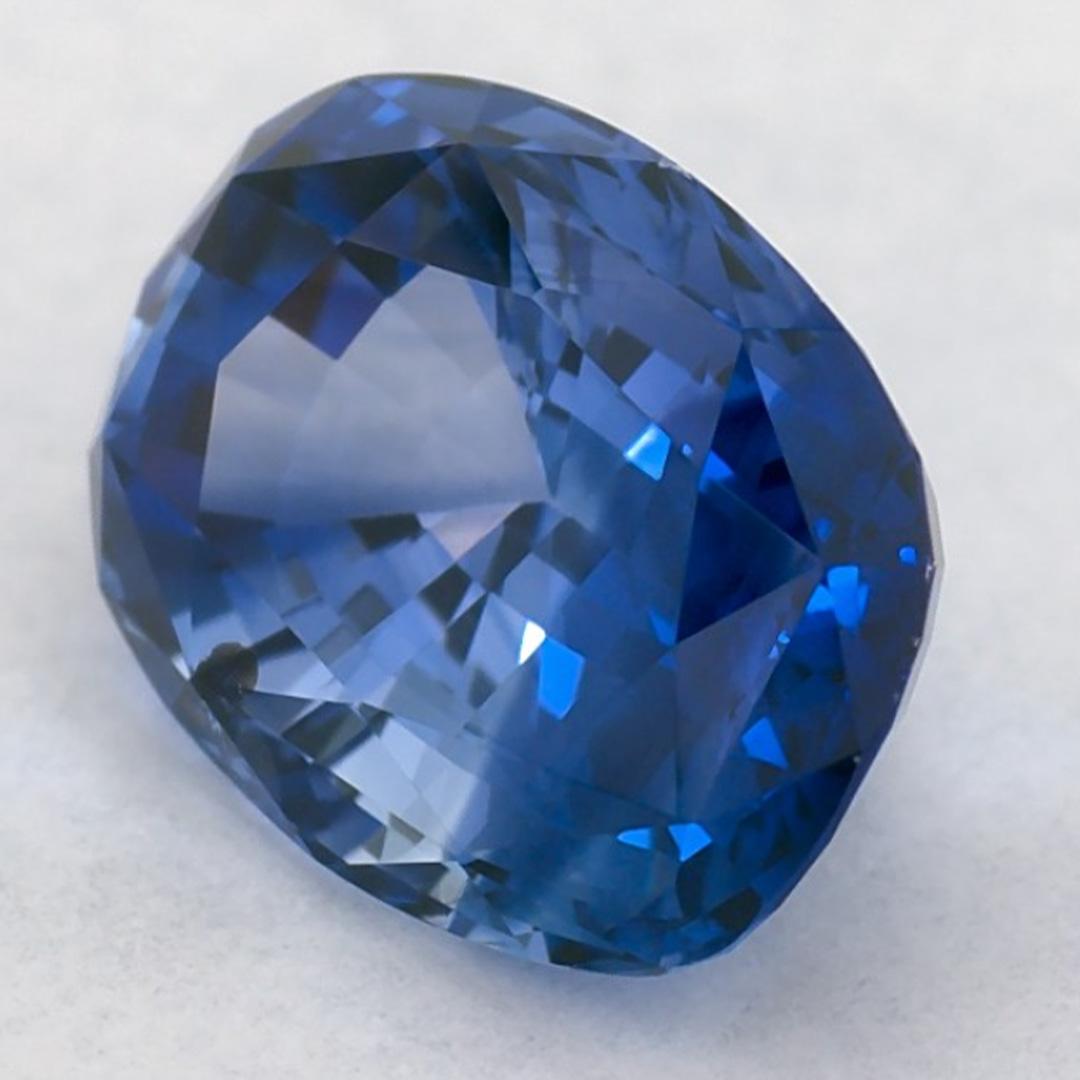 1.81 Ct Blue Sapphire Cushion Loose Gemstone (pierre précieuse en vrac) Pour femmes en vente