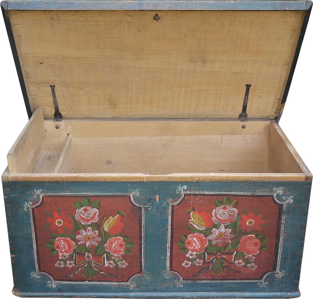 Italian 1810 Blu Floral Painted Blanket Chest