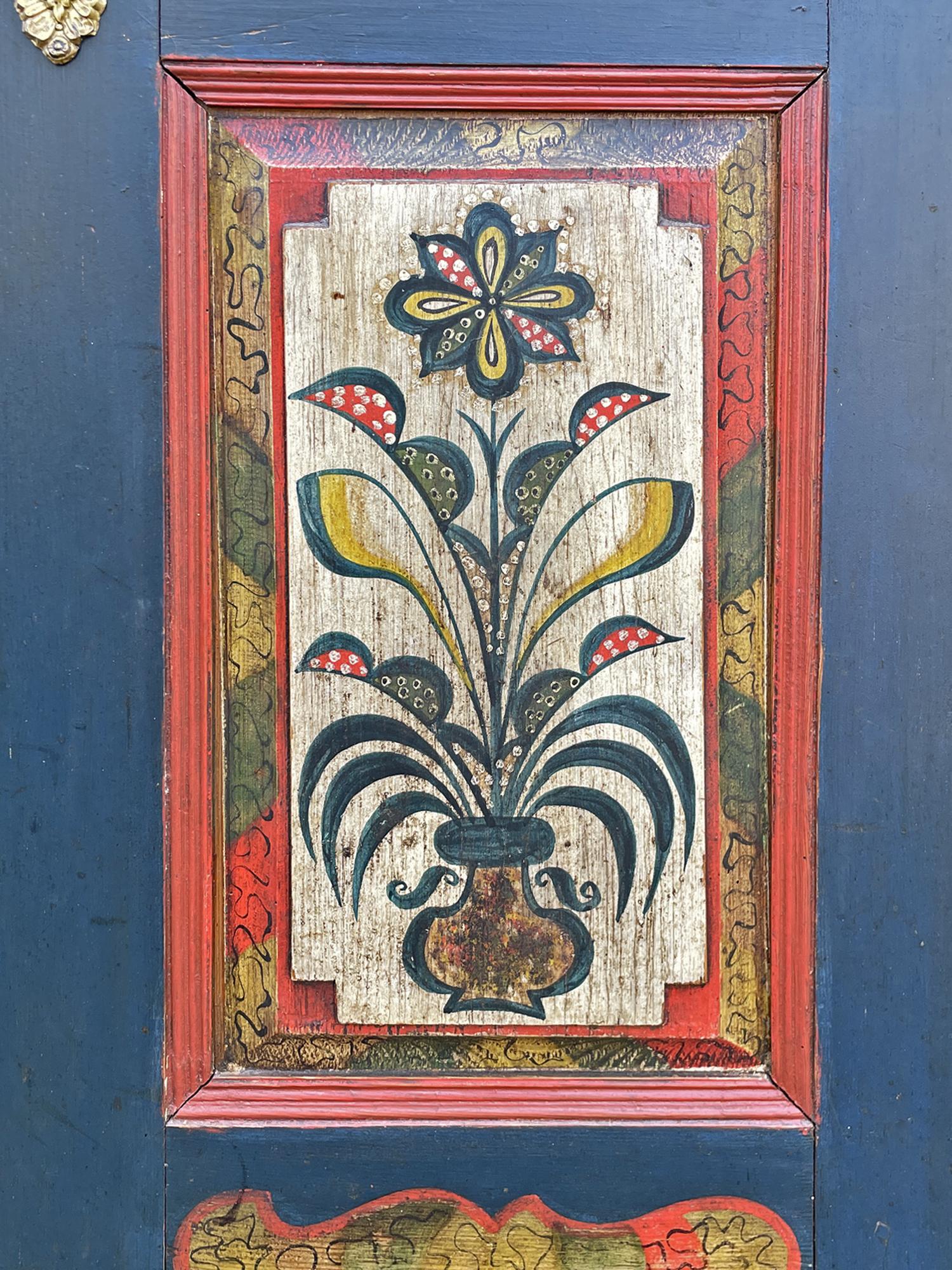 1810 Blu Floral Painted Cabinet - Central Europe 1
