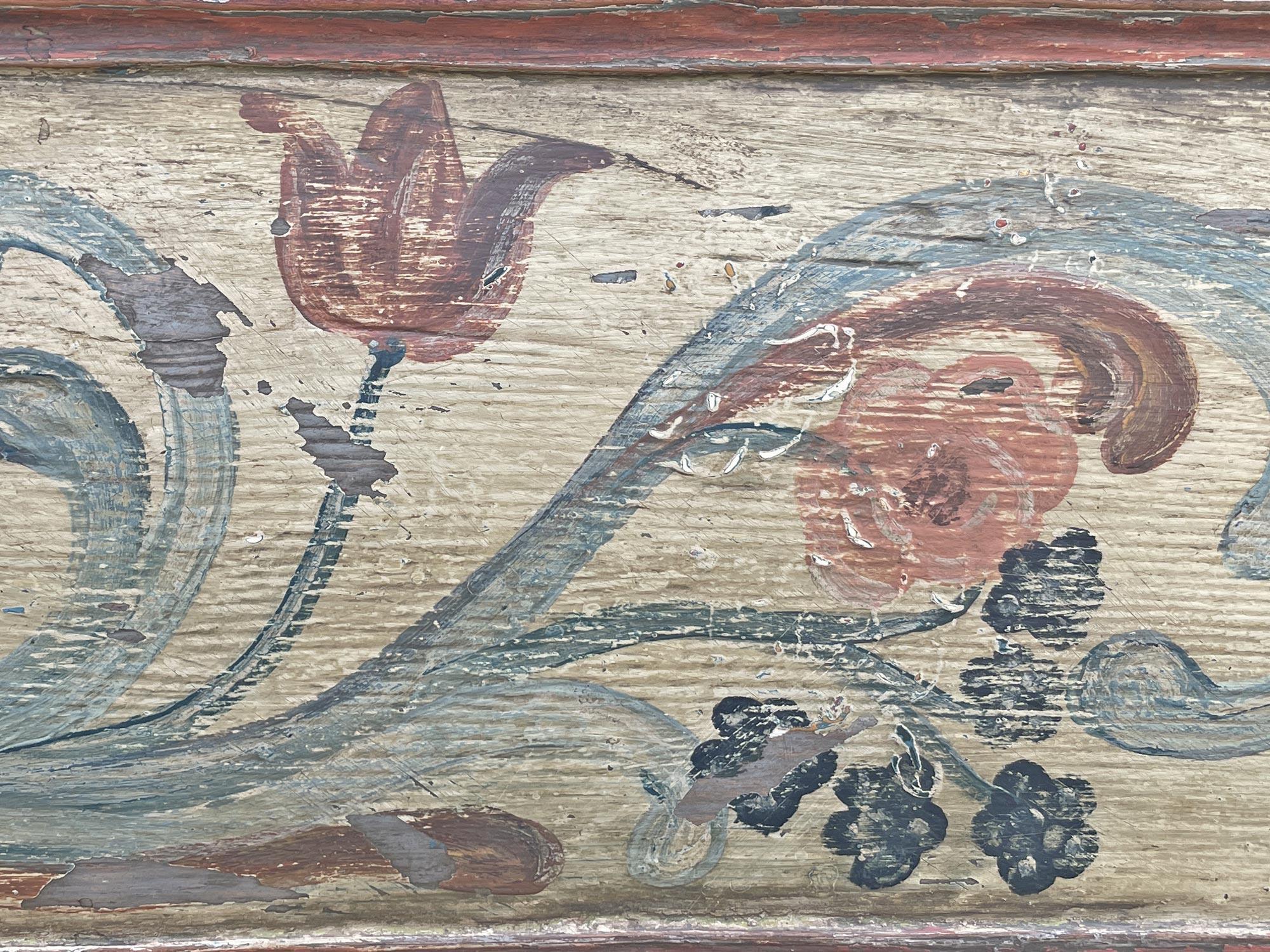 Fir 1850 Blue Floral Panted Blanket Chest