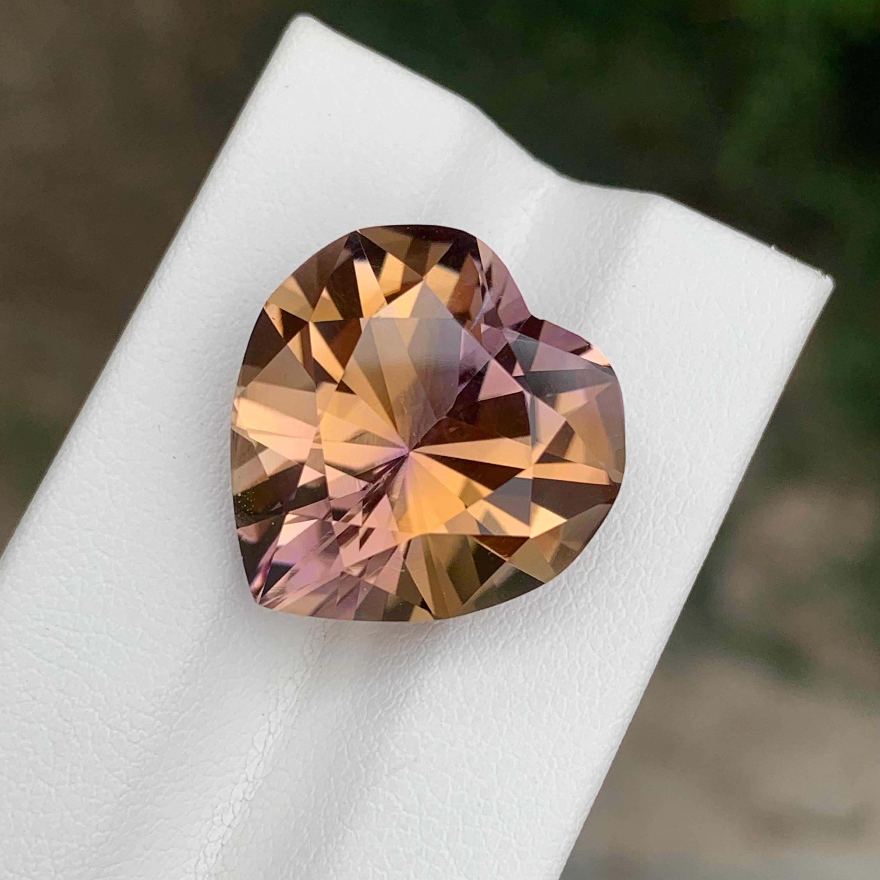 Arts and Crafts 18.10 Carat Natural Loose Ametrine Heart Shape Gemstone (Amétrine en forme de coeur) en vente
