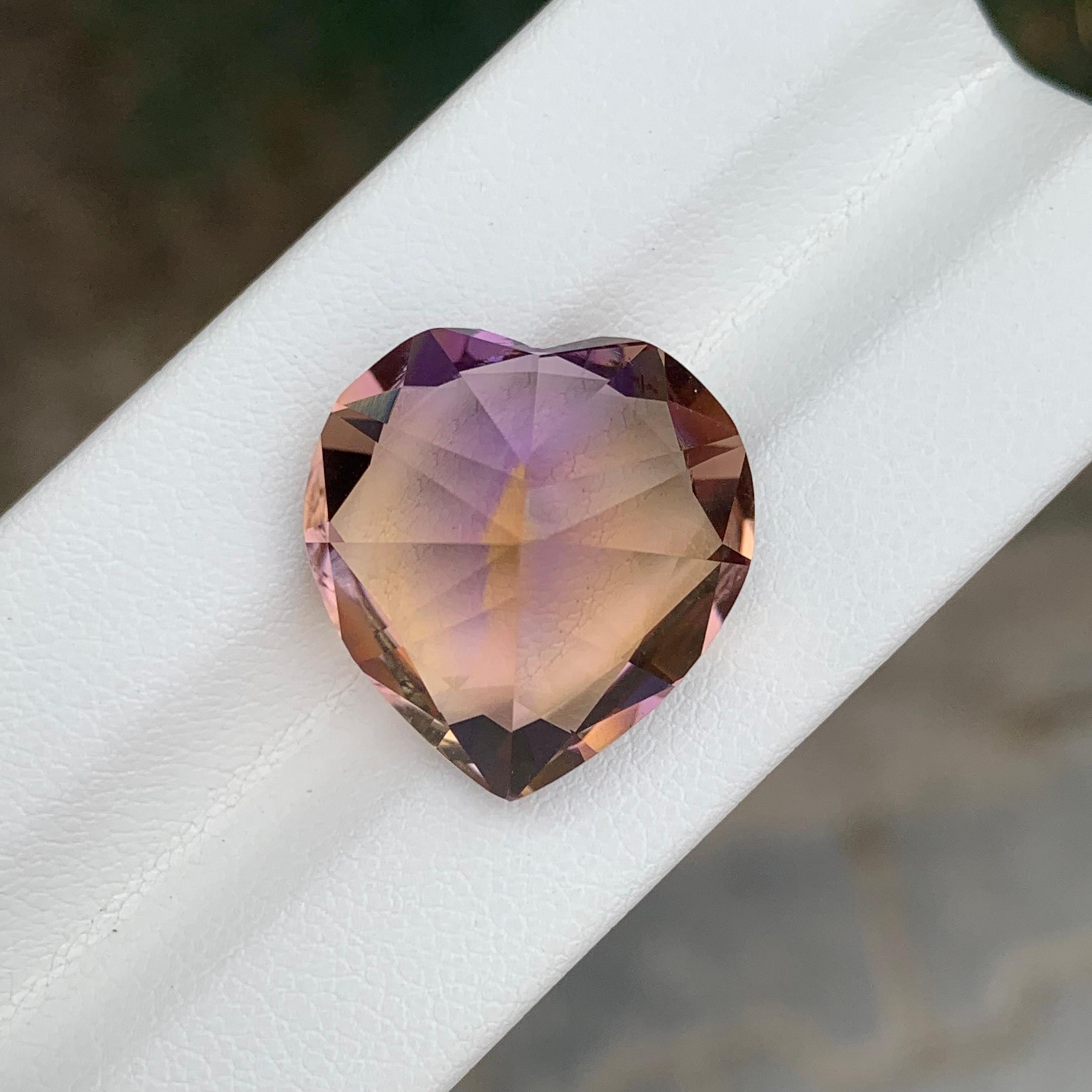 Taille cœur 18.10 Carat Natural Loose Ametrine Heart Shape Gemstone (Amétrine en forme de coeur) en vente