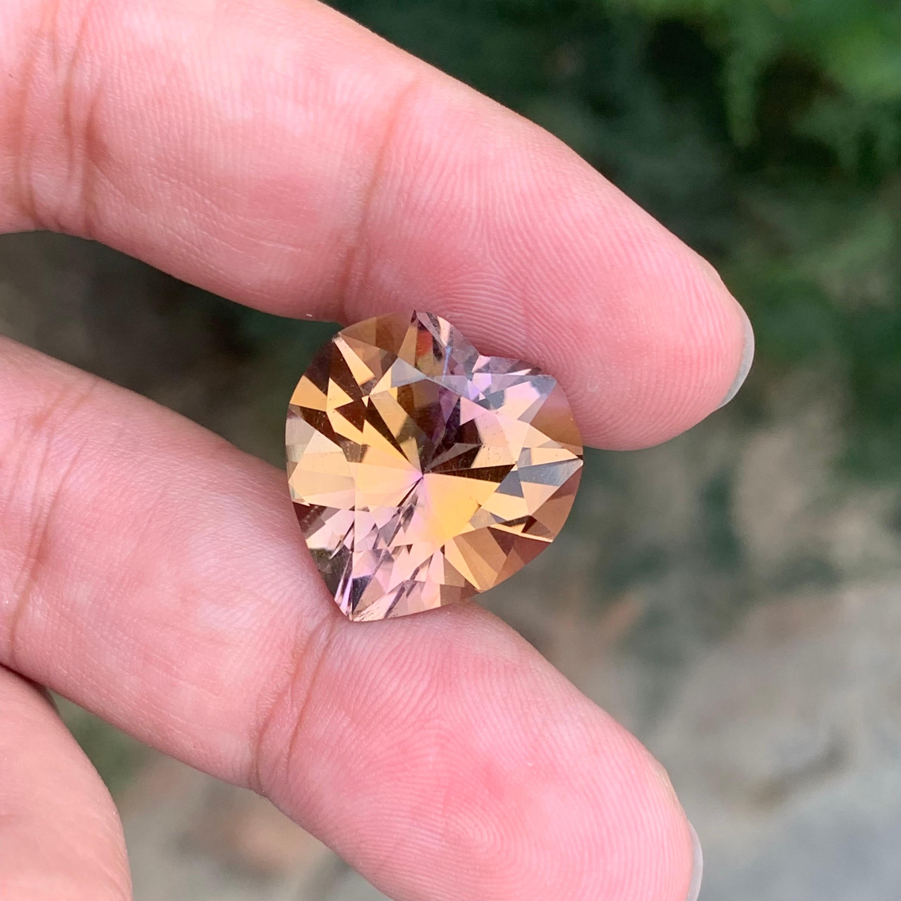 18.10 Carat Natural Loose Ametrine Heart Shape Gemstone (Amétrine en forme de coeur) en vente 1