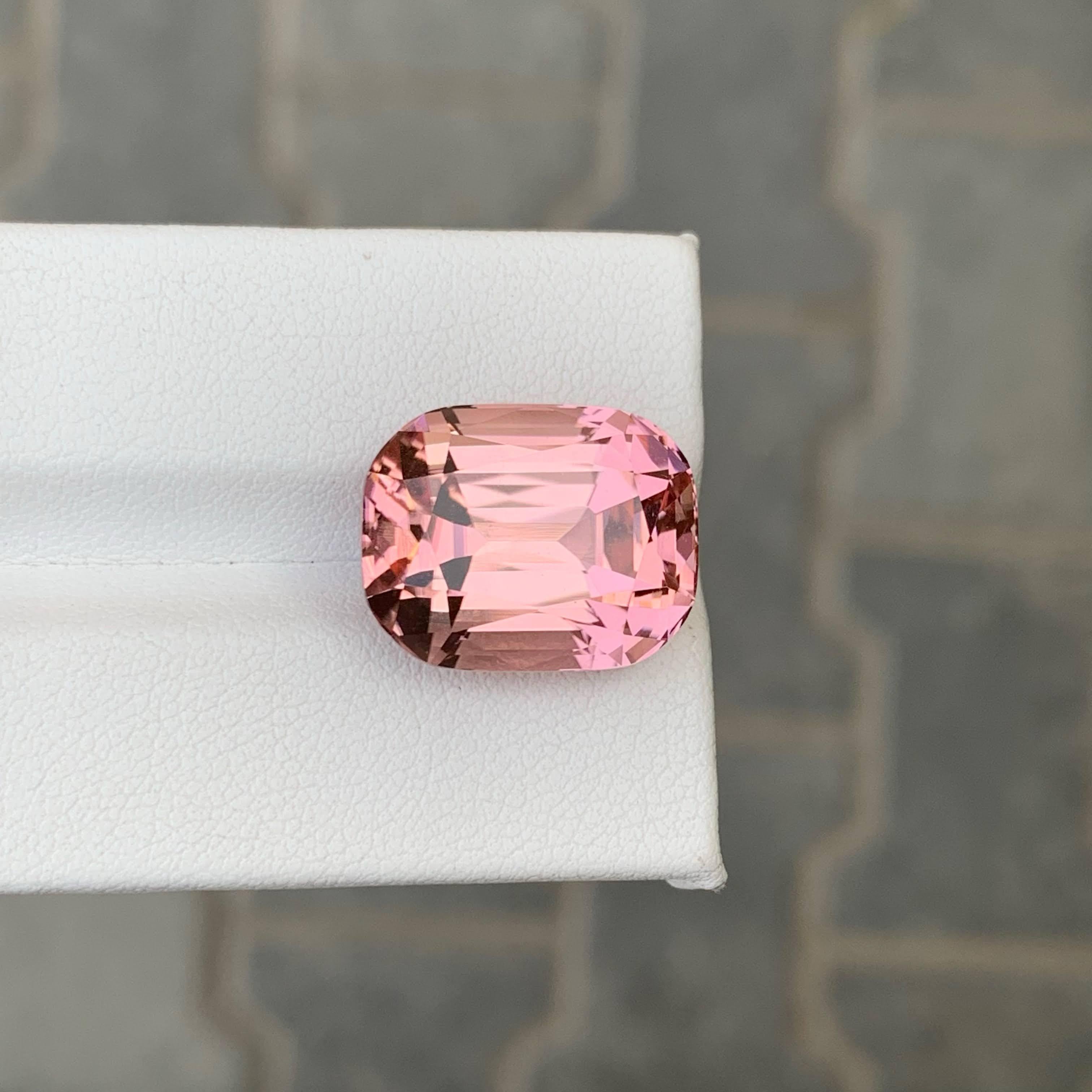 Taille coussin 18.10 Carat Natural Loose Baby Pink Tourmaline Stone Cushion Cut Afghan Gemstone (pierre précieuse afghane) en vente