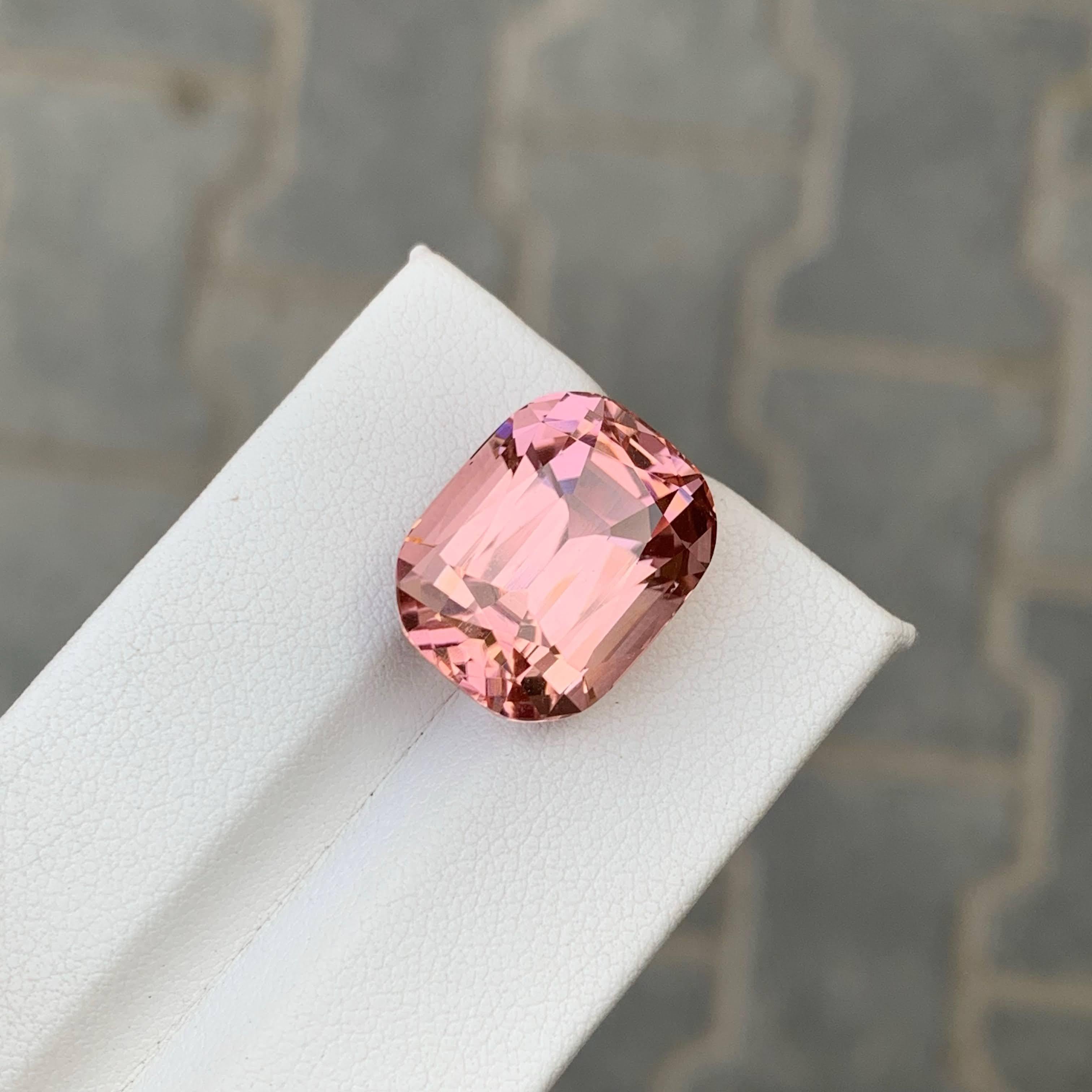 18.10 Carat Natural Loose Baby Pink Tourmaline Stone Cushion Cut Afghan Gemstone (pierre précieuse afghane) Unisexe en vente