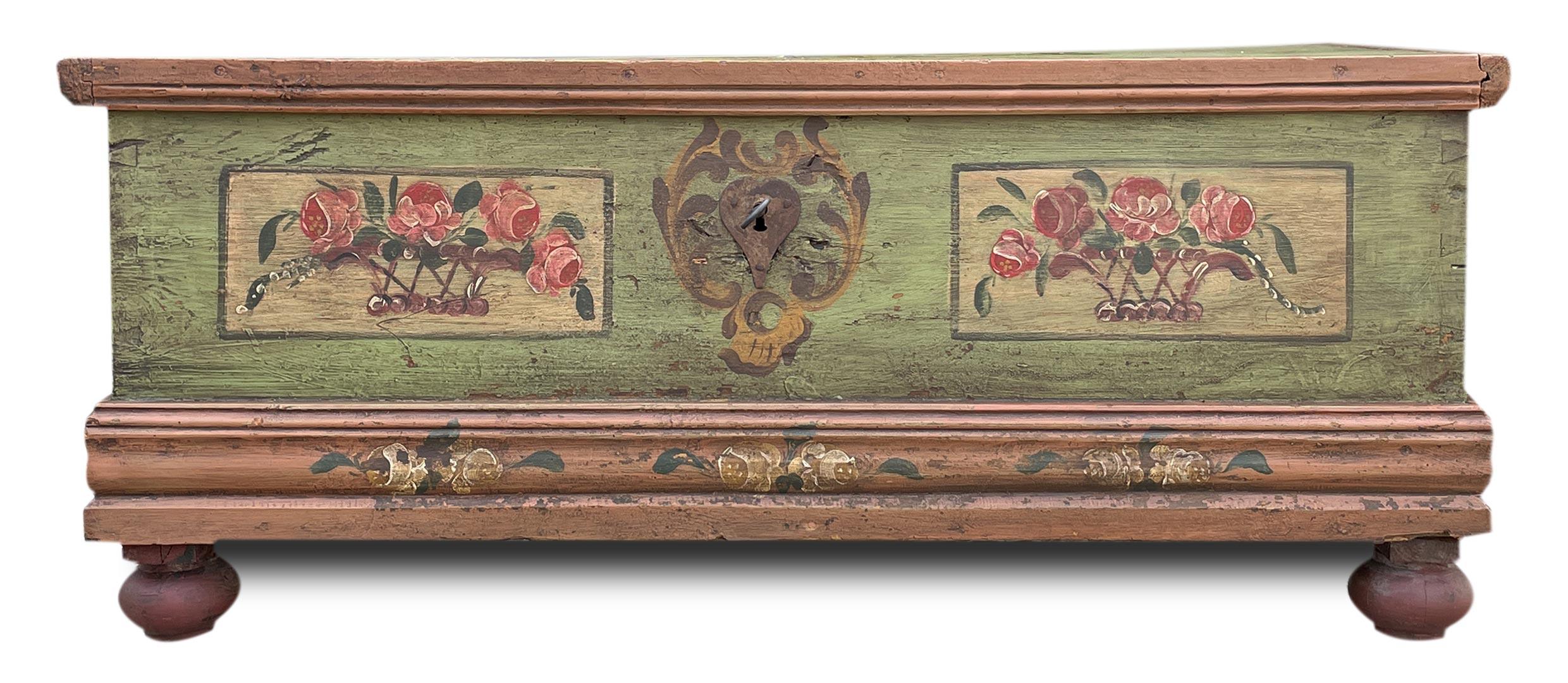 1860 circa Green Floral Panted Blanket Chest 9