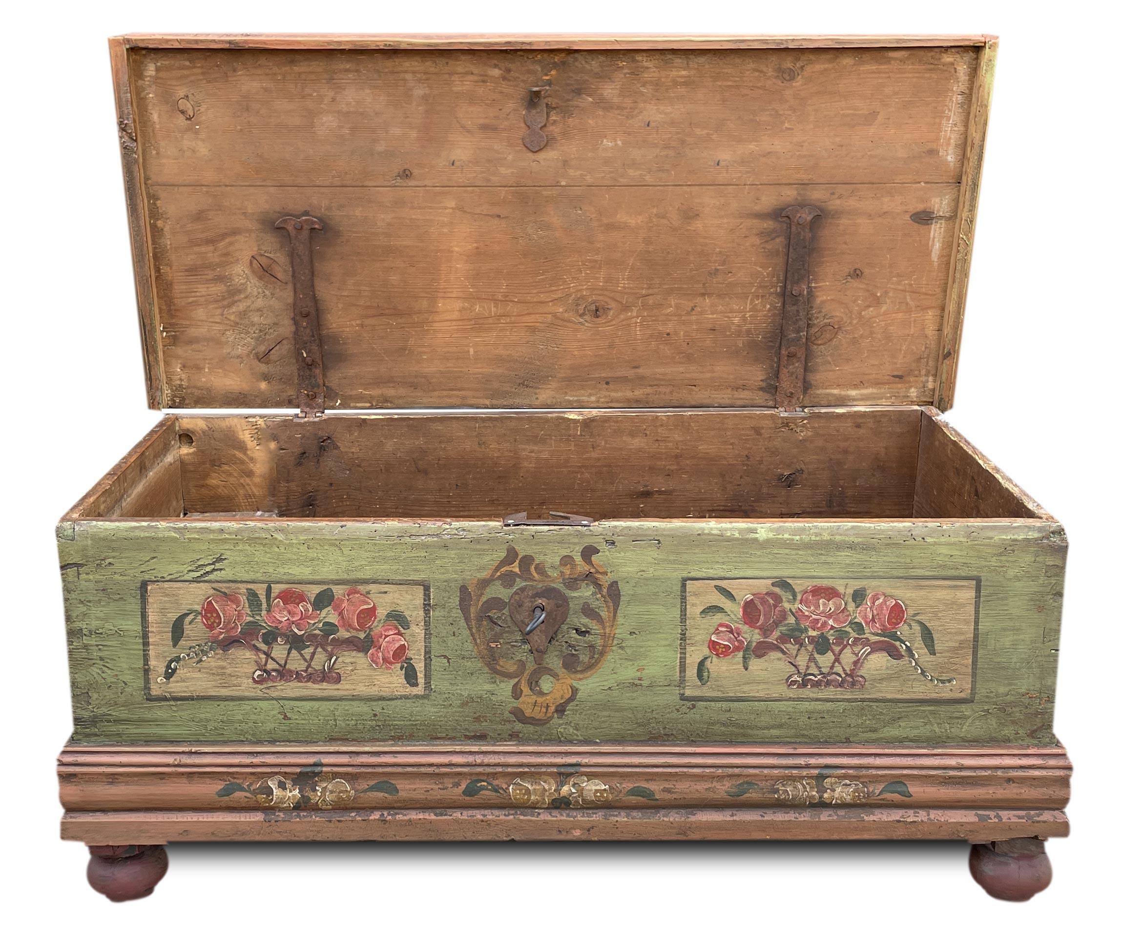 Directoire 1860 circa Green Floral Panted Blanket Chest