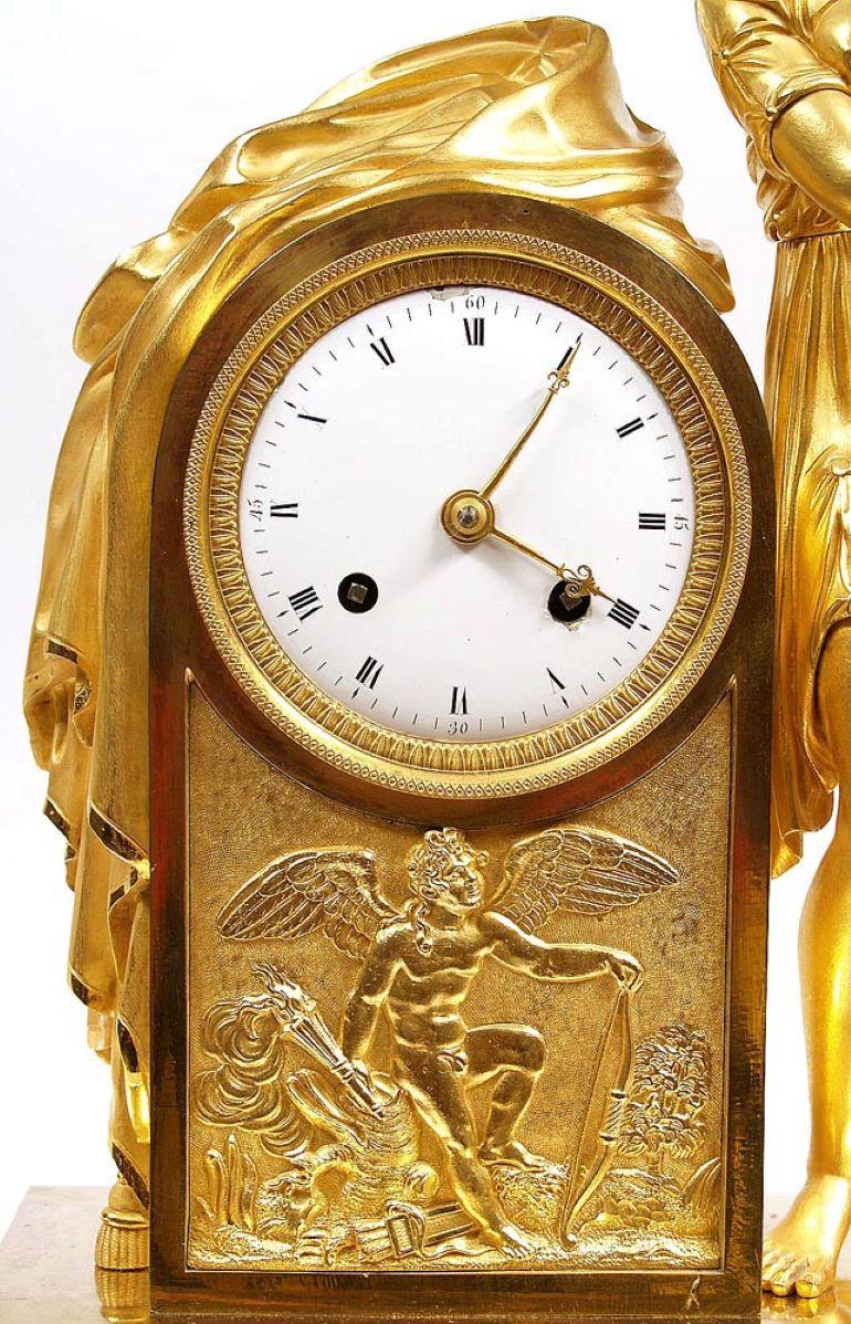 1810 Empire Period Clock Made of Gilded Bronze In Good Condition For Sale In Liverpool, GB