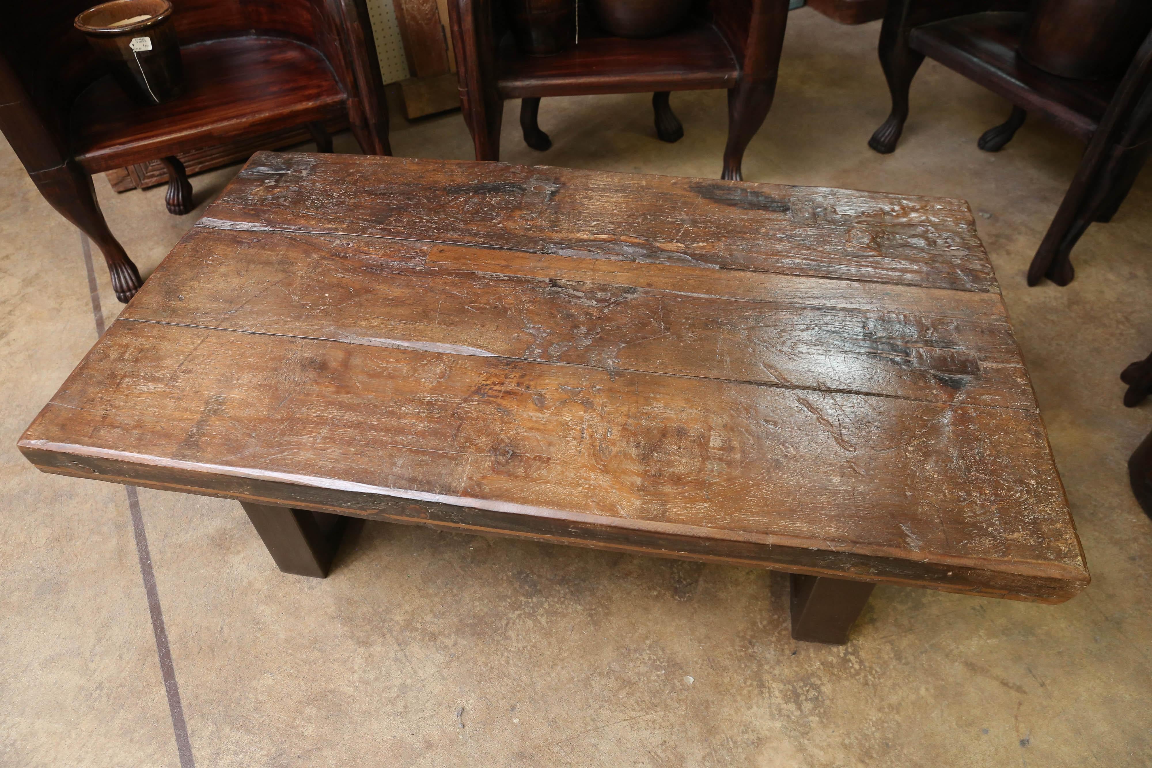 teak wood center table