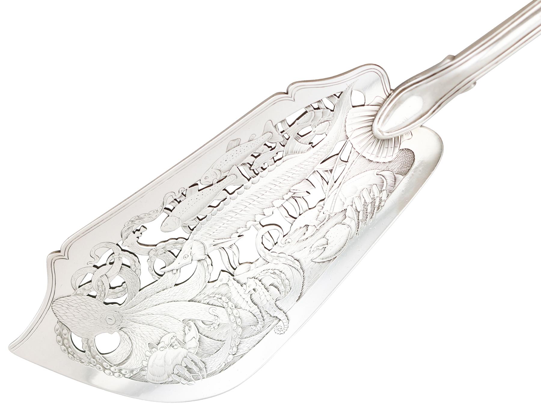 British Paul Storr Antique Georgian 1811 Sterling Silver Fish Slice Server