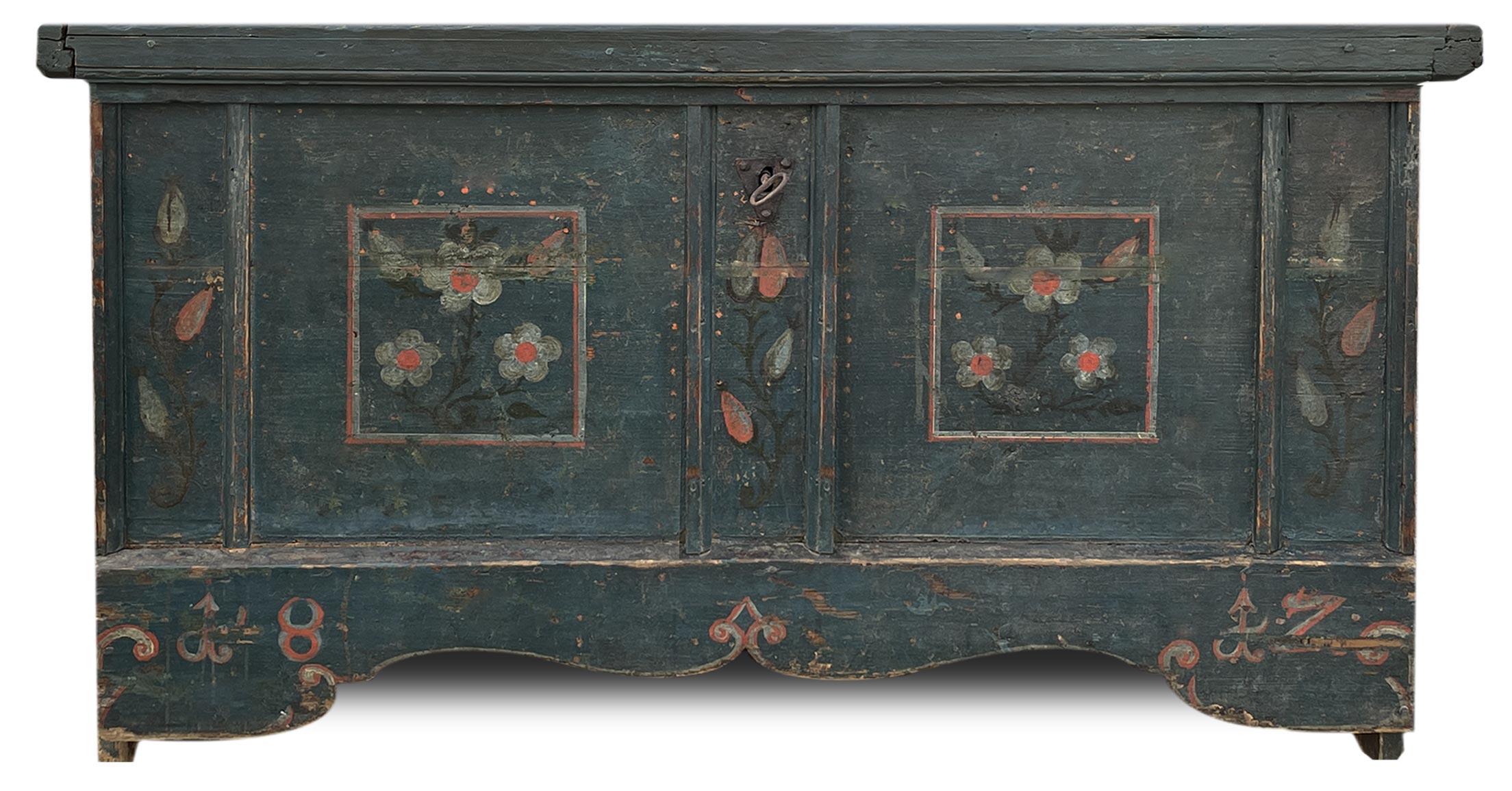 Hand-Painted 1812 Blue Floral Panted Blanket Chest