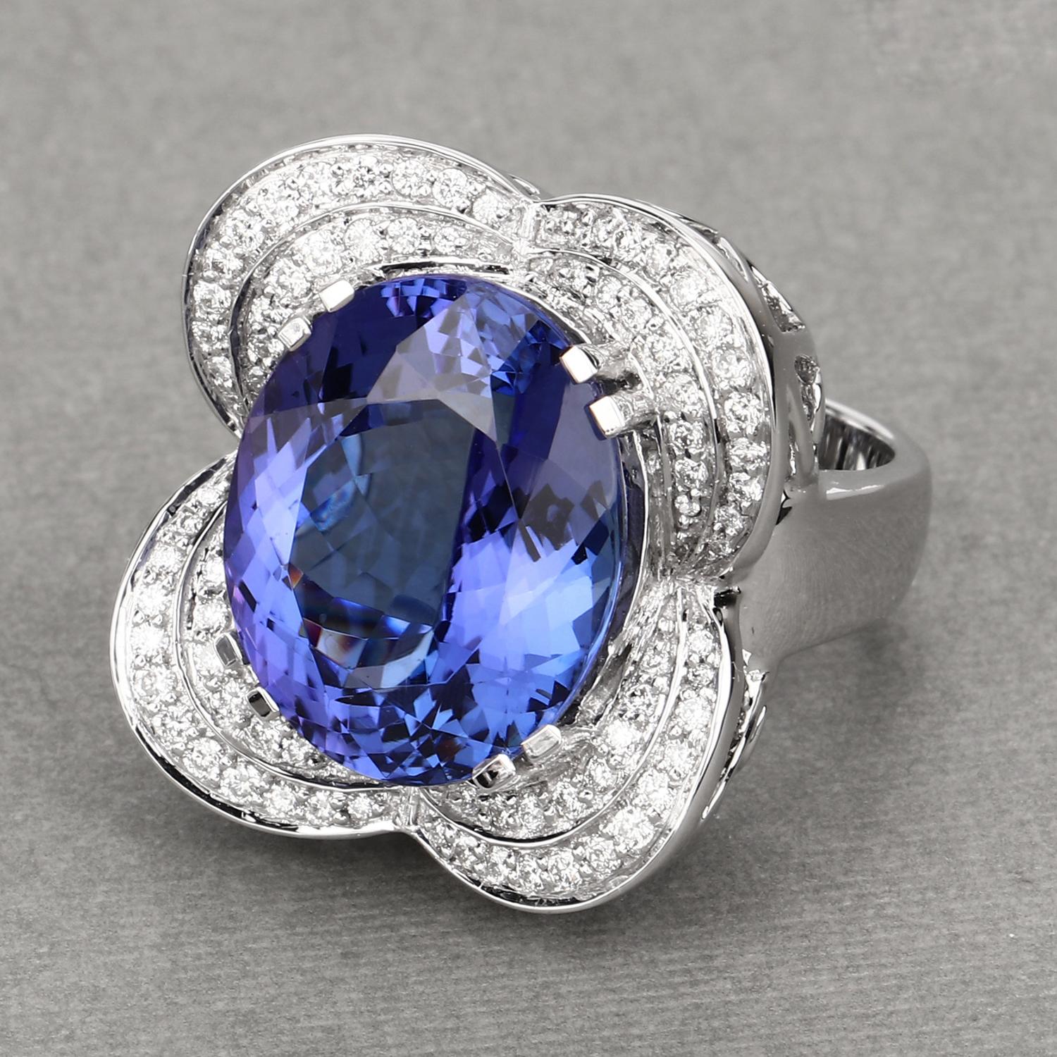 18.12 Carat Tanzanite and Diamond 18 Karat White Gold Cocktail Ring In New Condition In Great Neck, NY