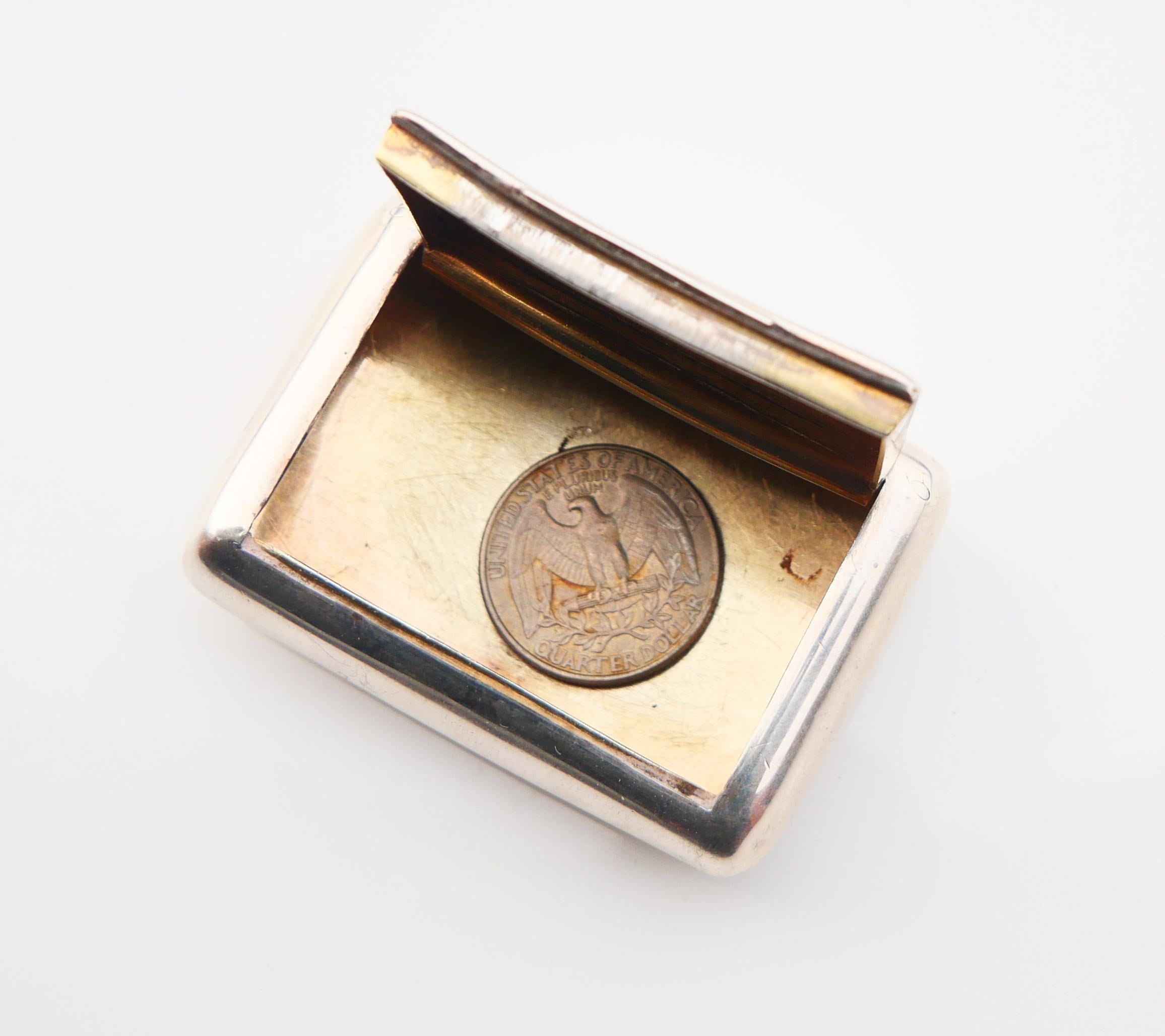 1812 George III British Gilt Sterling Silver Box Pill Snuff Box / 64gr en vente 9