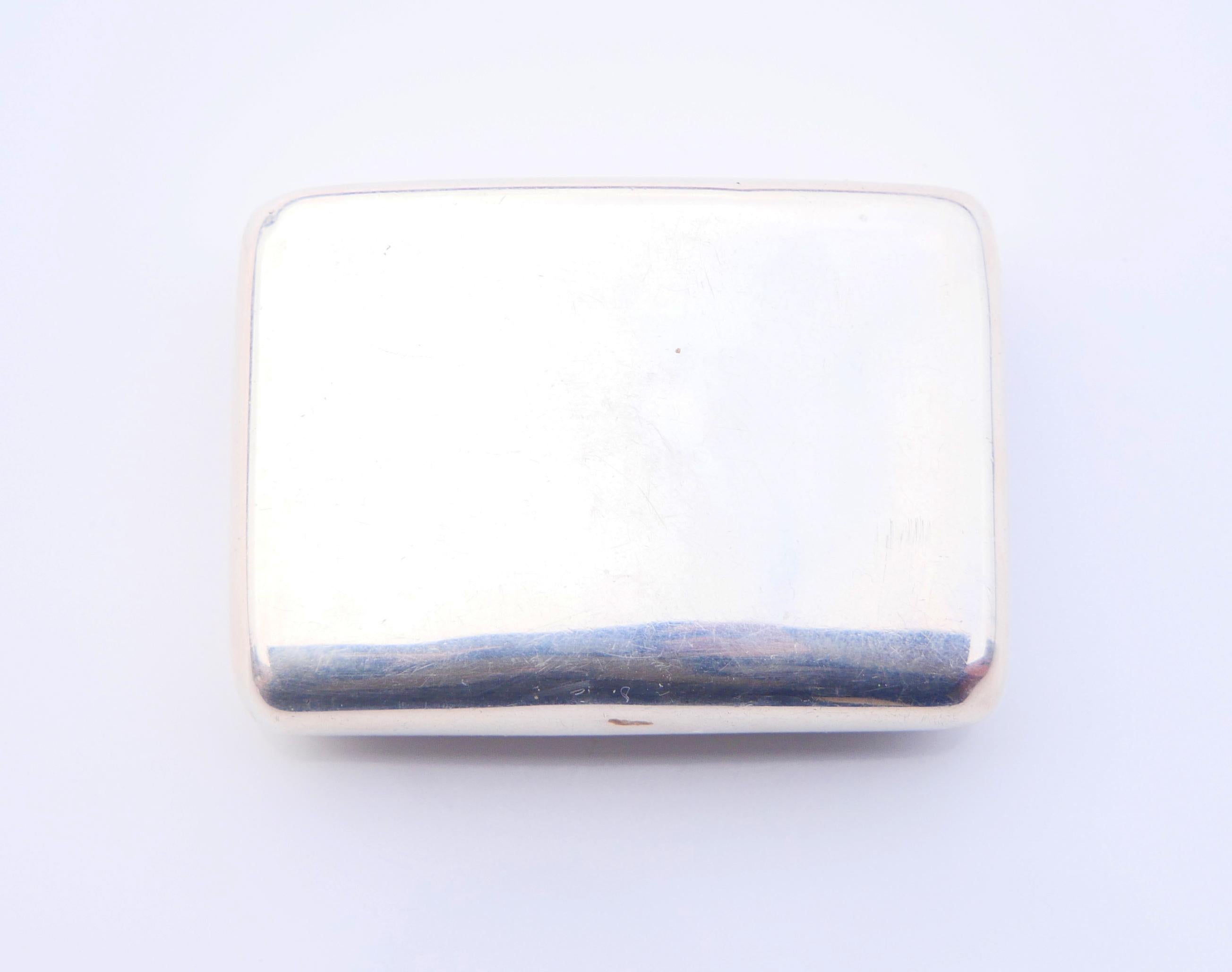 1812 George III British Gilt Sterling Silver Box Pill Snuff Box / 64gr en vente 4