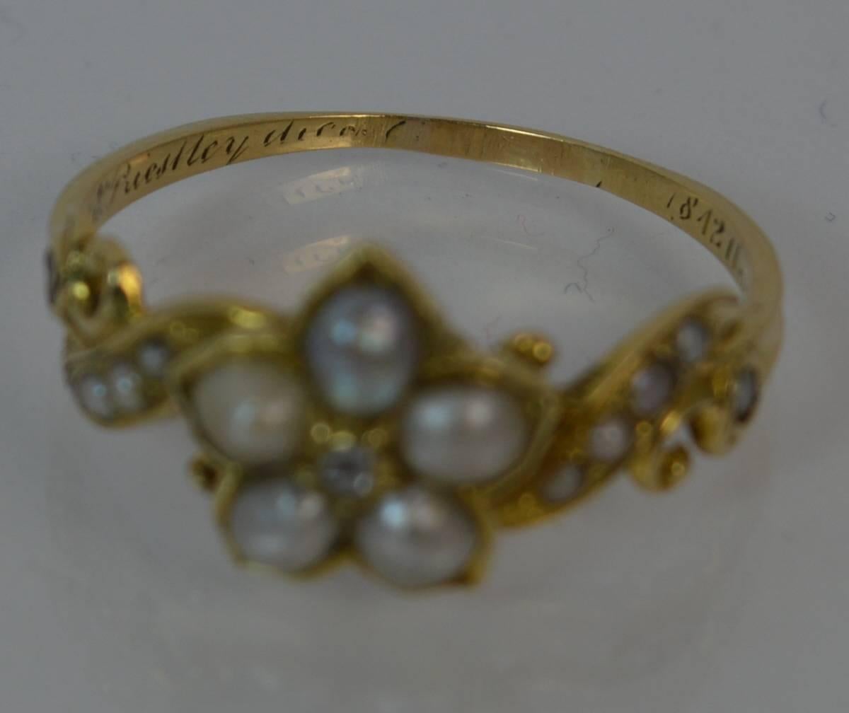 1812 Georgian 18 Carat Gold Pearl and Diamond Daisy Cluster Mourning Ring 7