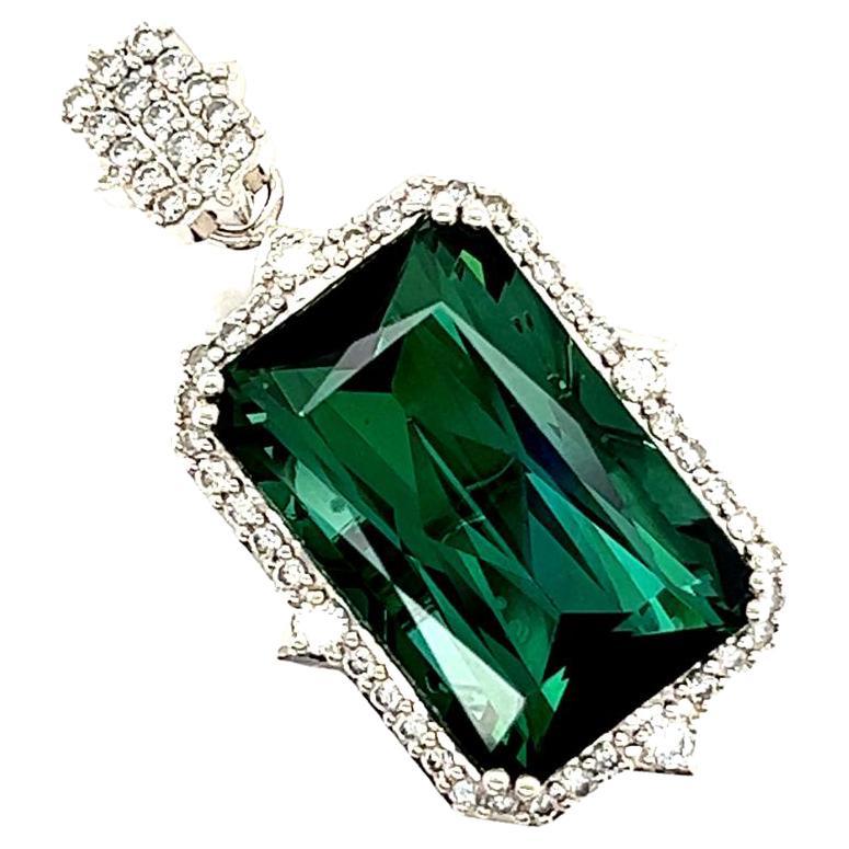18.12ct Natural Green Tourmaline 14K White Gold Pendant For Sale