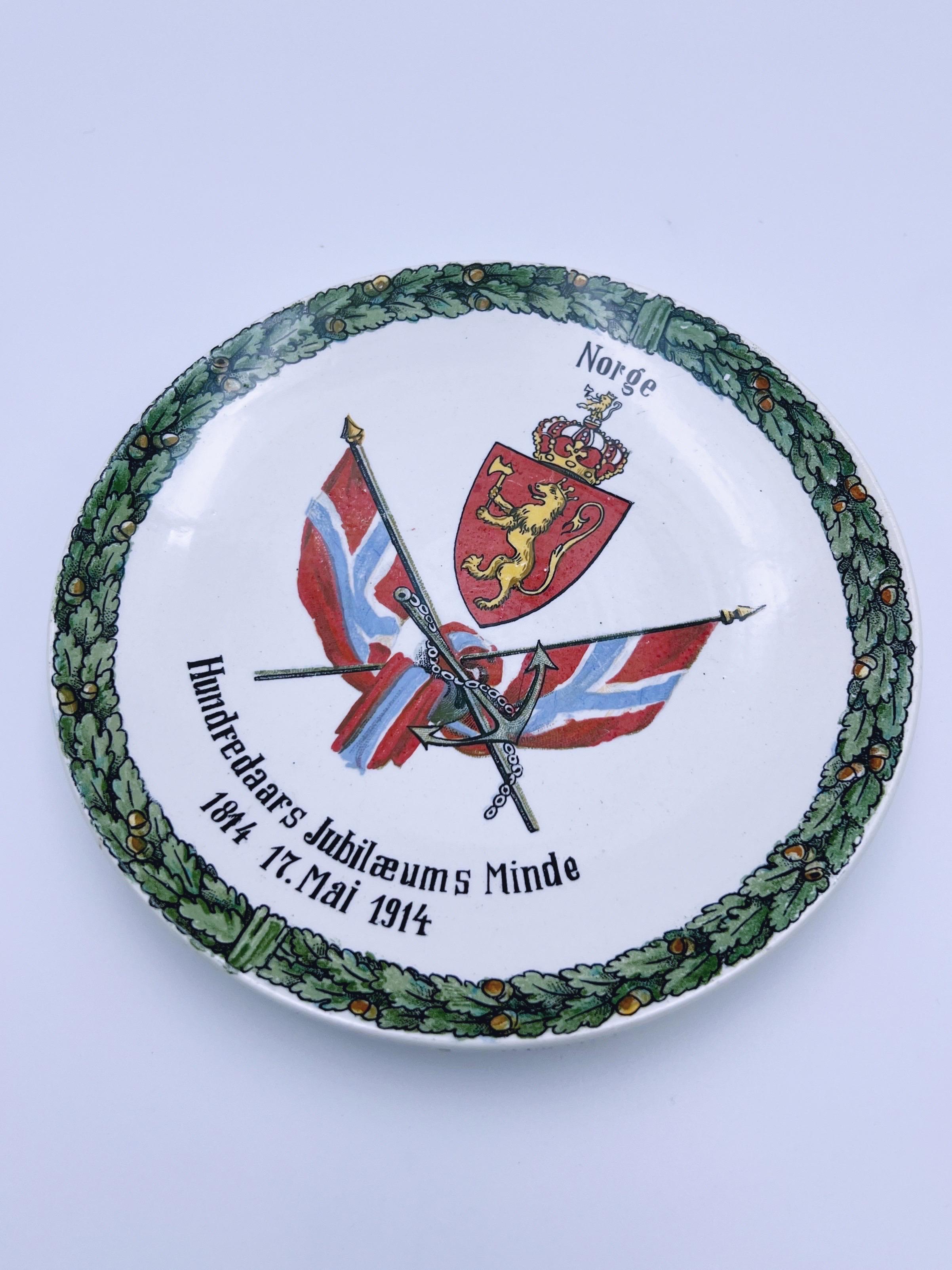 1814-1914 Norwegian Commemorative Plate-Coat of Arms, Lion 