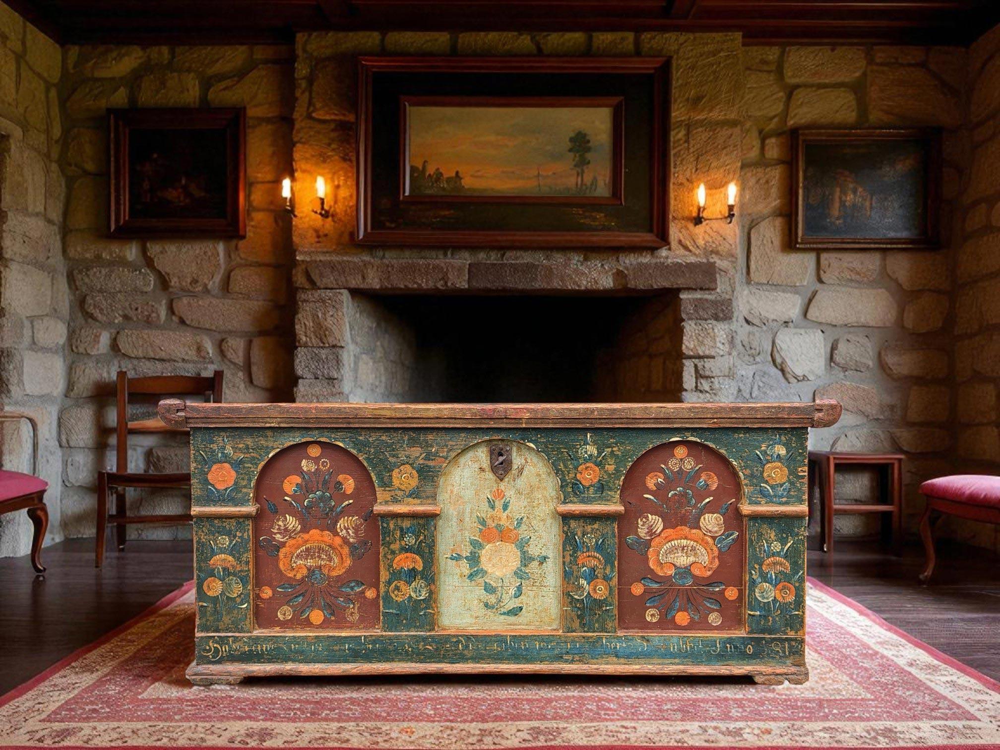 1814 red and blue Blanket Chest Floral Painted For Sale 2