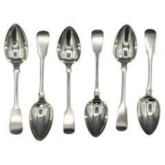 Ensemble associé de 6 cuillères à dessert géorgiennes en argent sterling 1815, 1817 et 1820