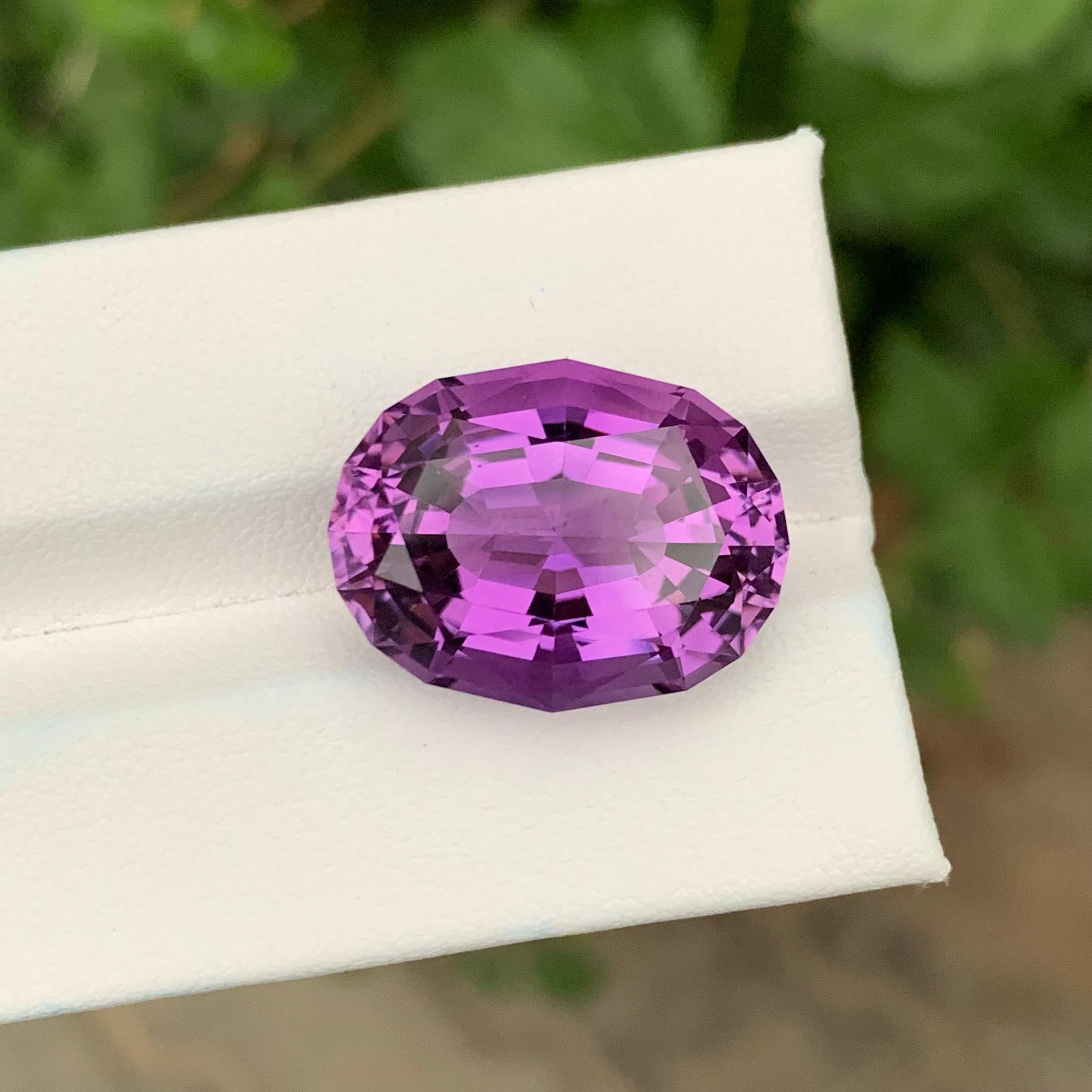Oval Cut 18.15 Carats Oval Shape Loose Amethyst Gemstone For Sale