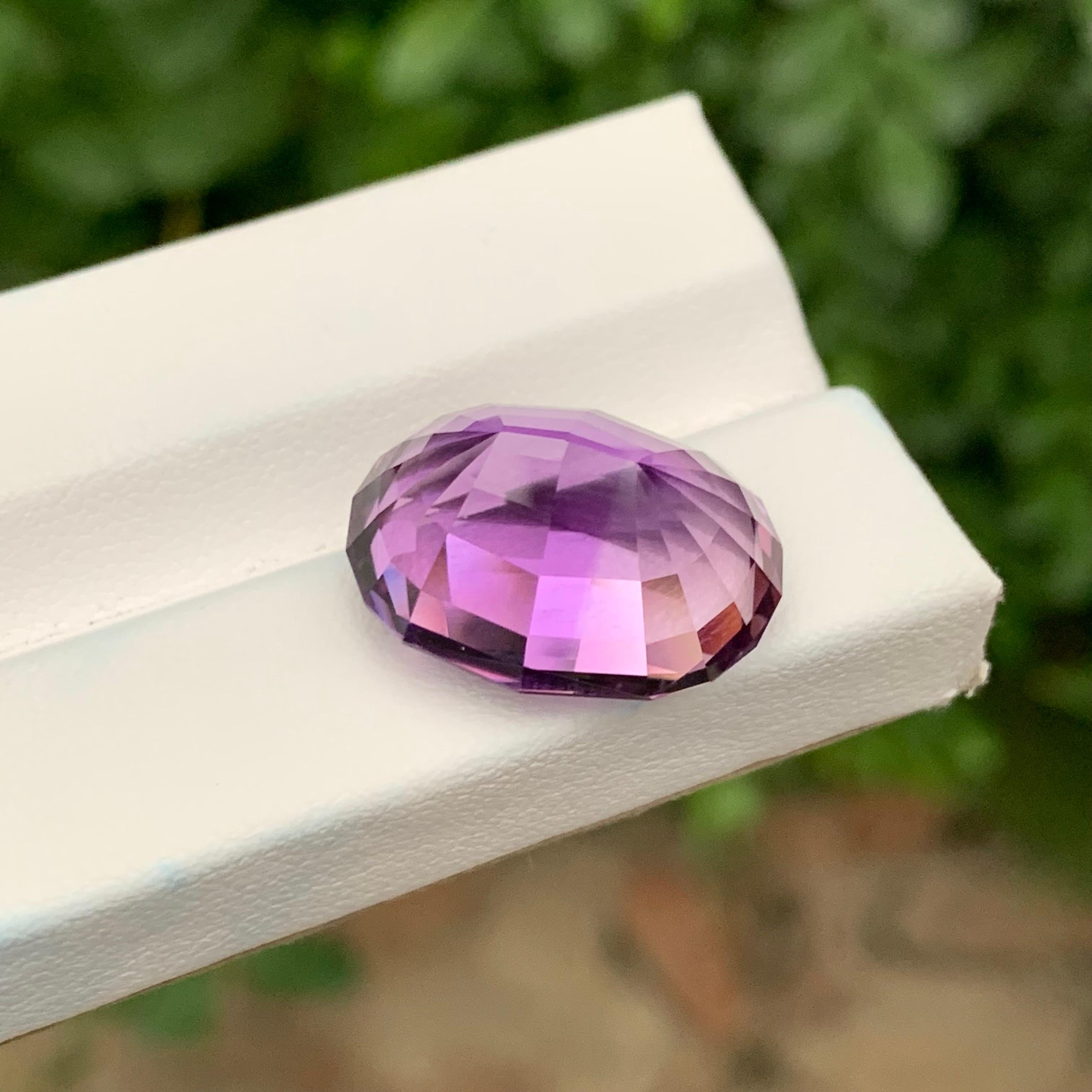 18.15 Carats Oval Shape Loose Amethyst Gemstone In New Condition For Sale In Brisbane, AU