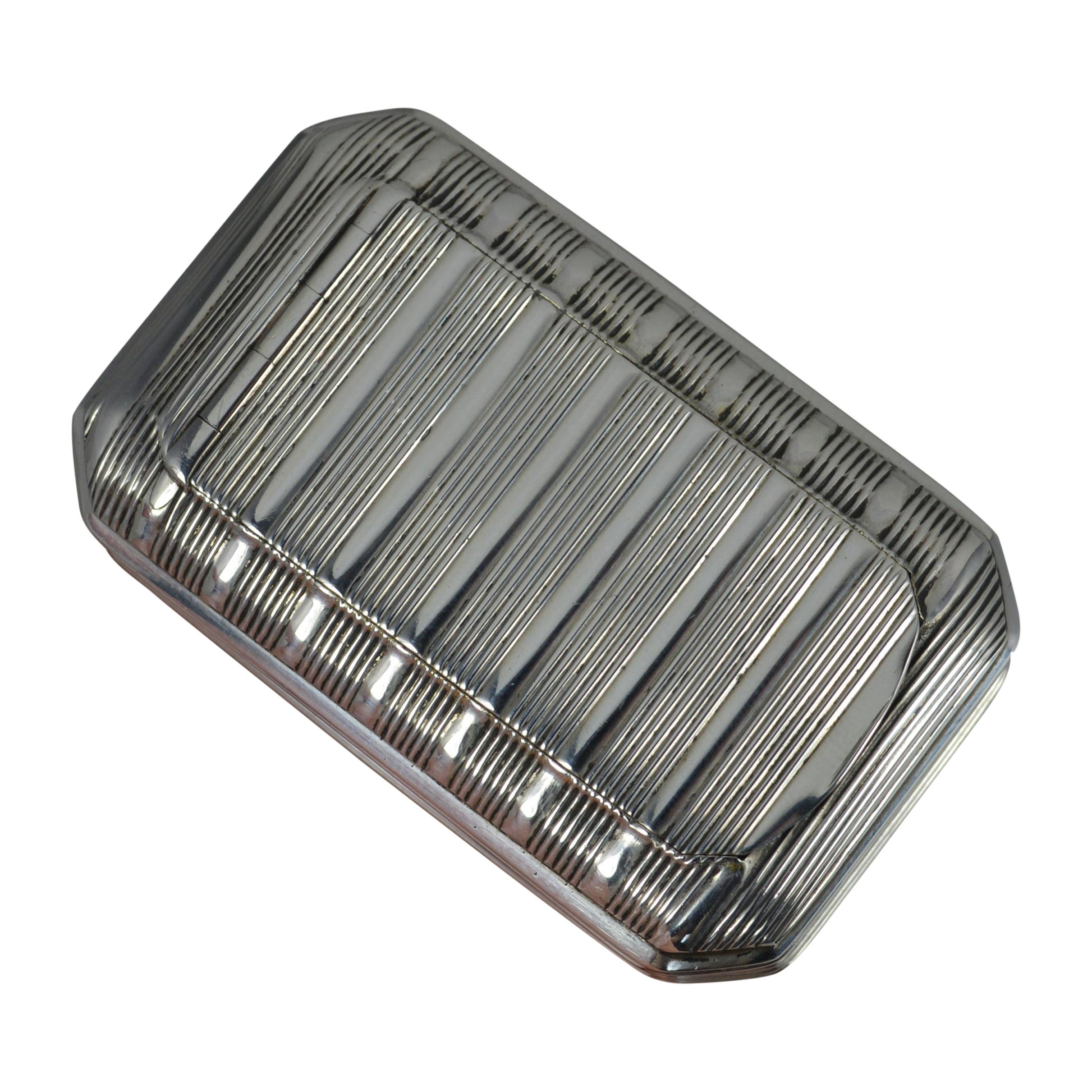 1816 George III Hallmarked Silver Snuff Box with Ribbed Finish